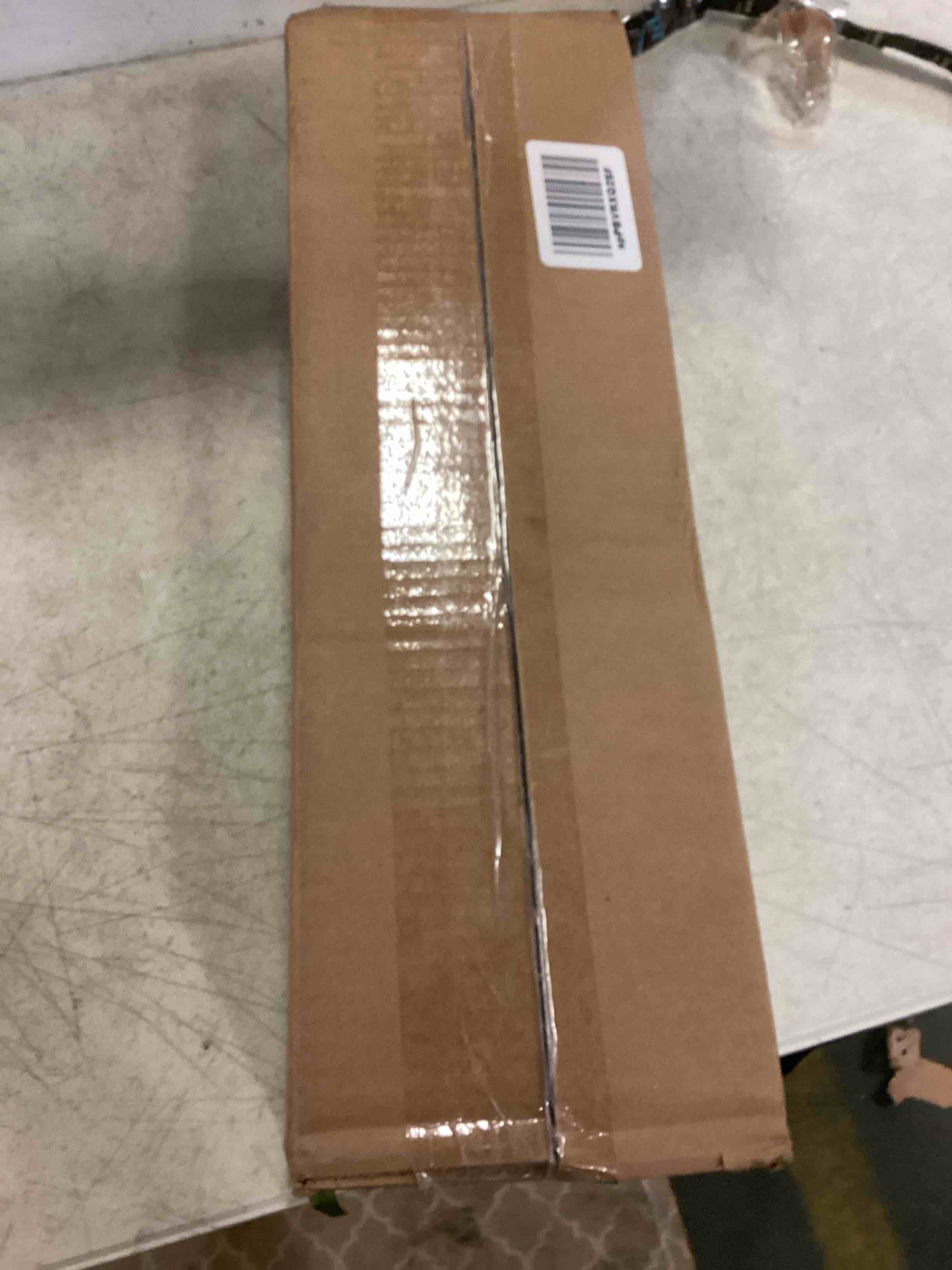 https://s3.amazonaws.com/lotting-images-prod/bidfta/RED5437850_1701710375892.jpeg