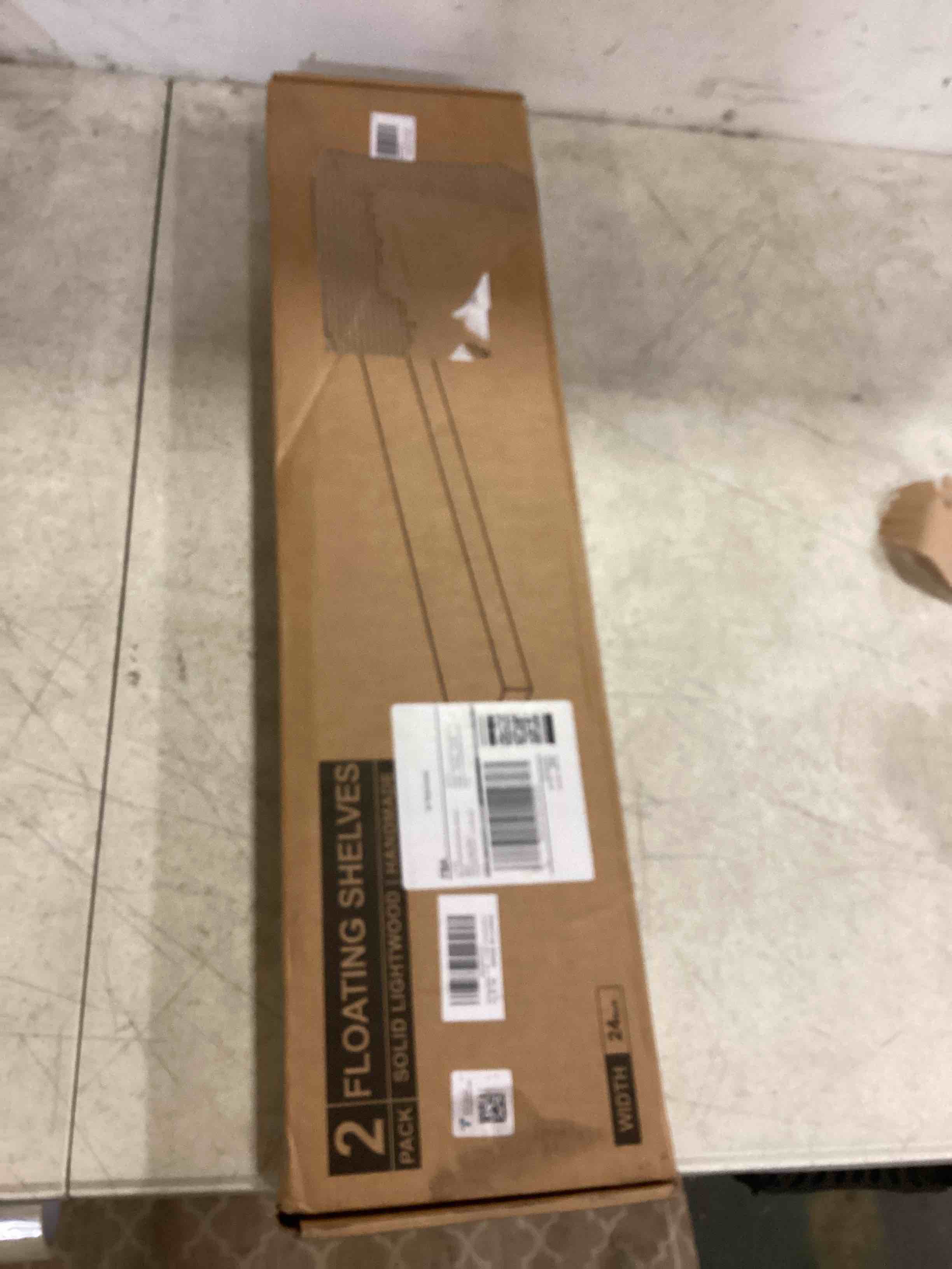 https://s3.amazonaws.com/lotting-images-prod/bidfta/RED5437881_1701716176540.jpeg