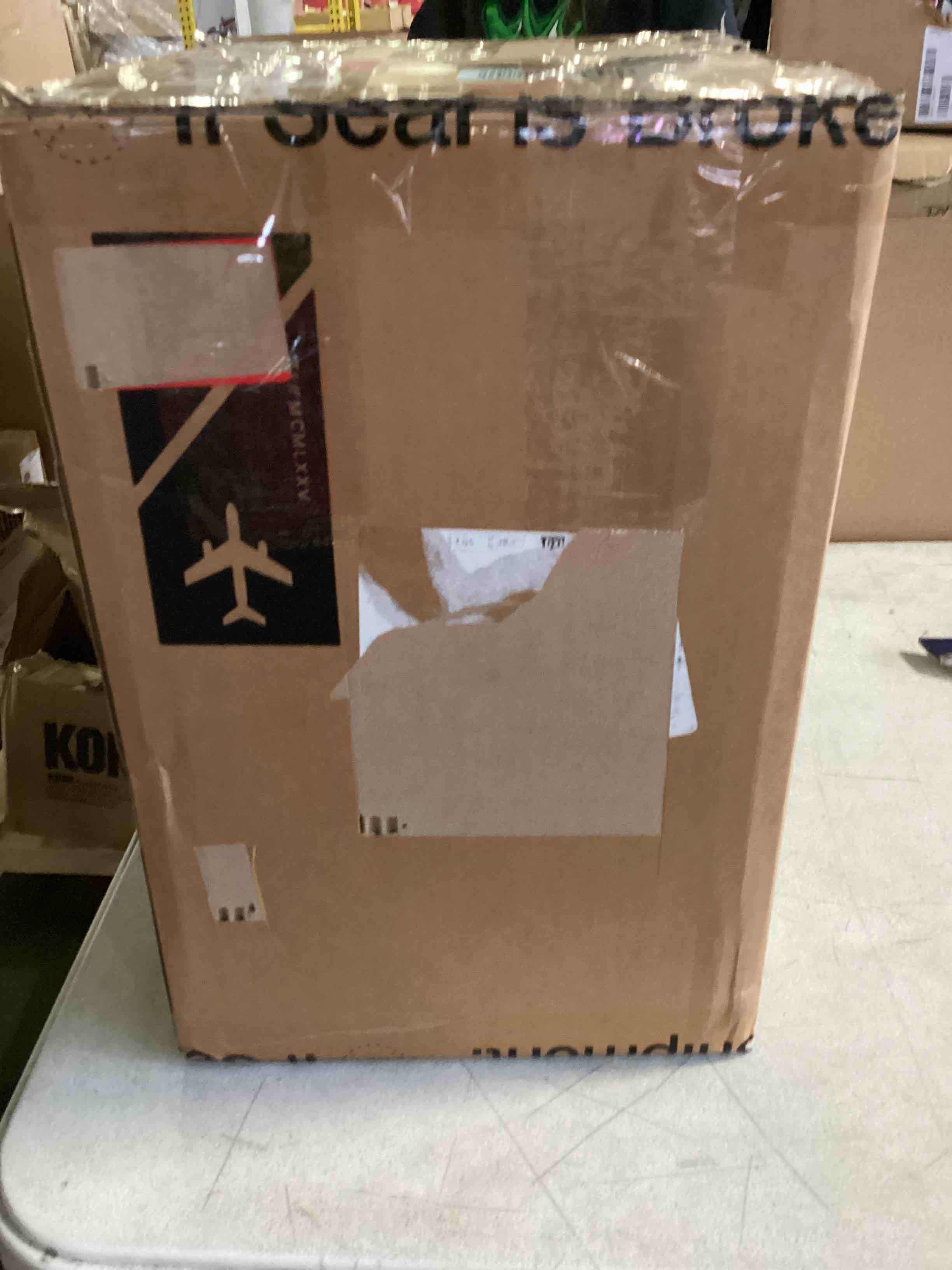 https://s3.amazonaws.com/lotting-images-prod/bidfta/RED5440226_1700663249970.jpeg