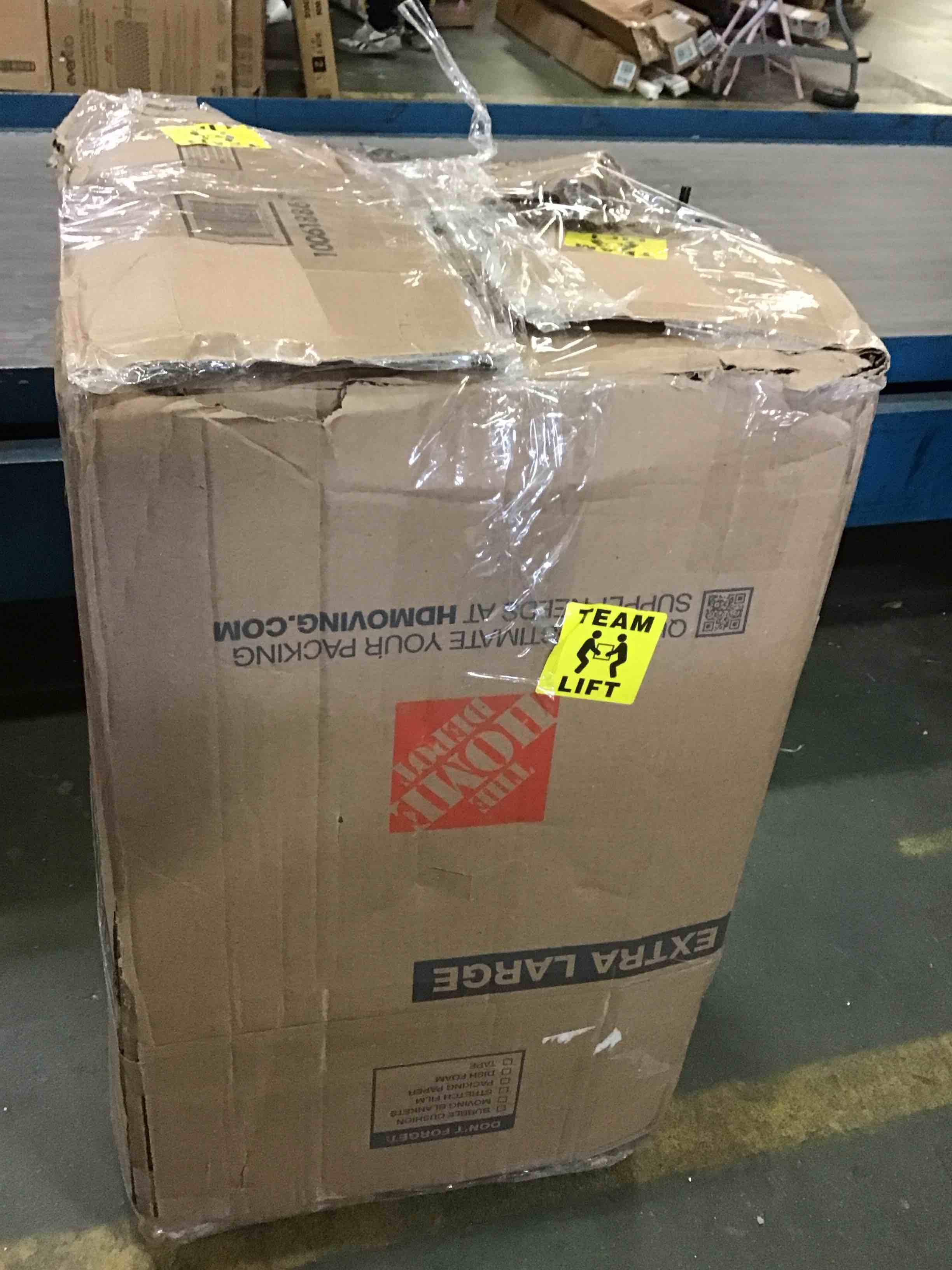 https://s3.amazonaws.com/lotting-images-prod/bidfta/RED5441937_1700851390914.jpeg