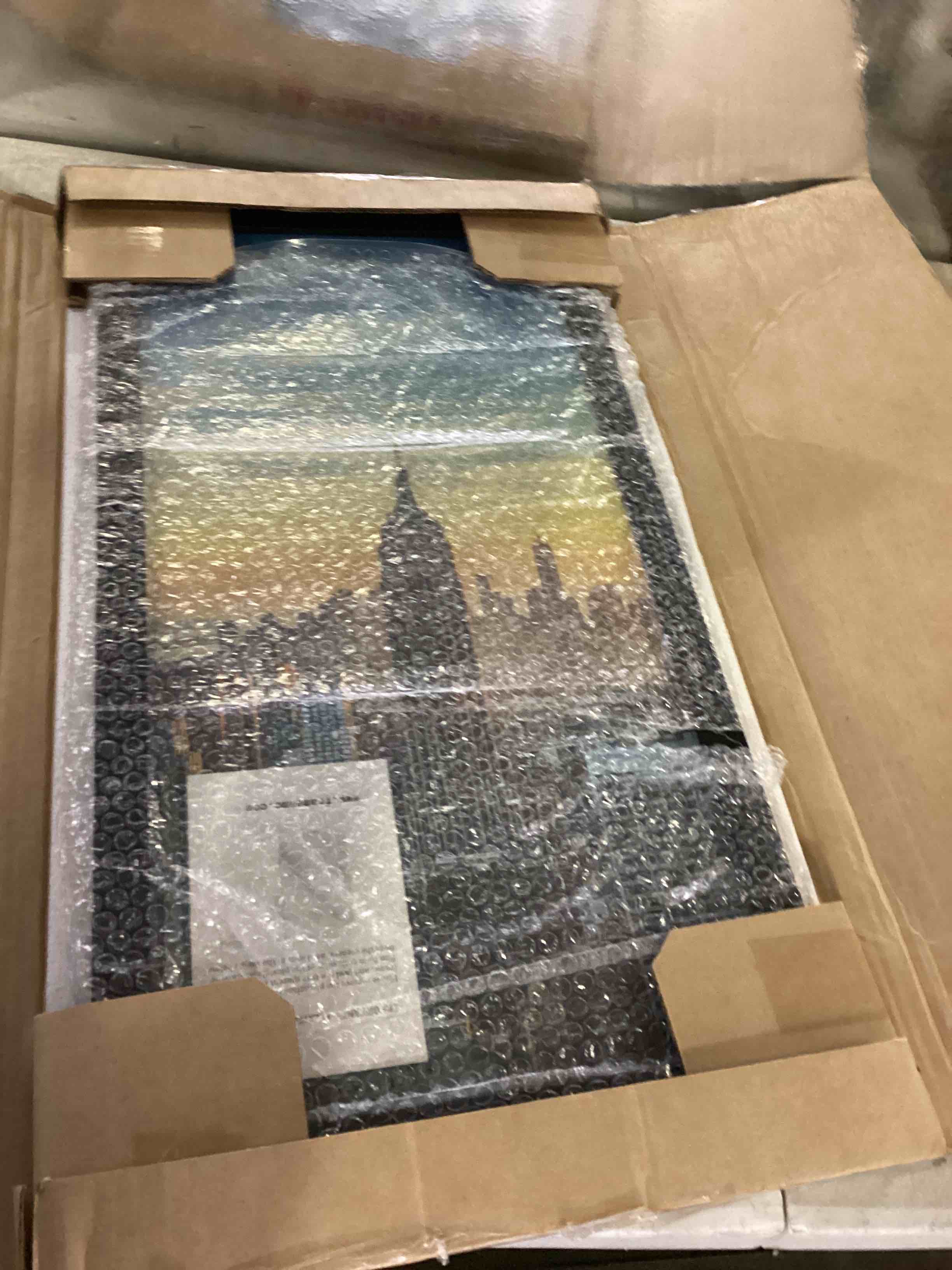 https://s3.amazonaws.com/lotting-images-prod/bidfta/RED5442527_1700498004432.jpeg