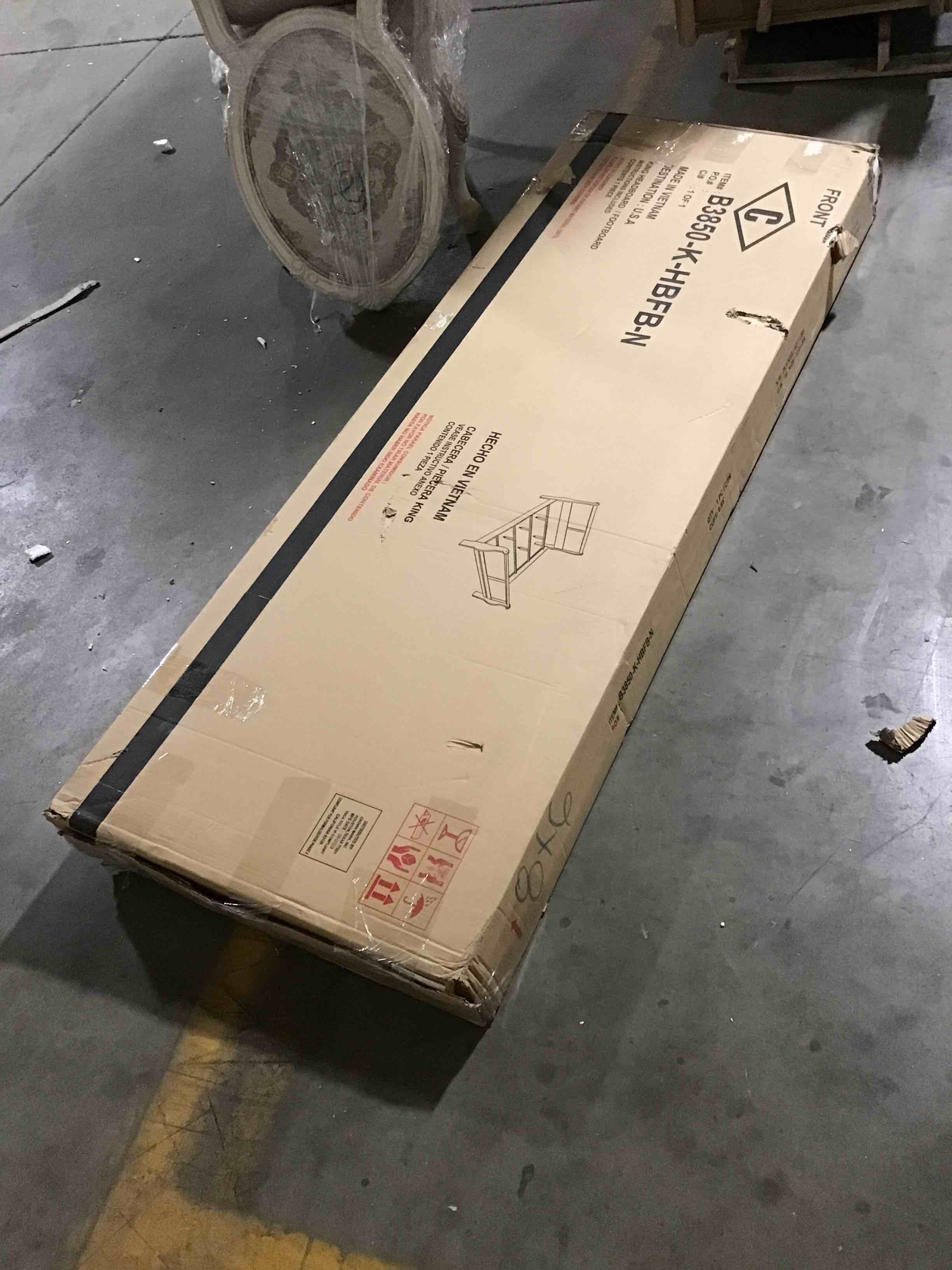 https://s3.amazonaws.com/lotting-images-prod/bidfta/RED5443952_1705333718325.jpeg