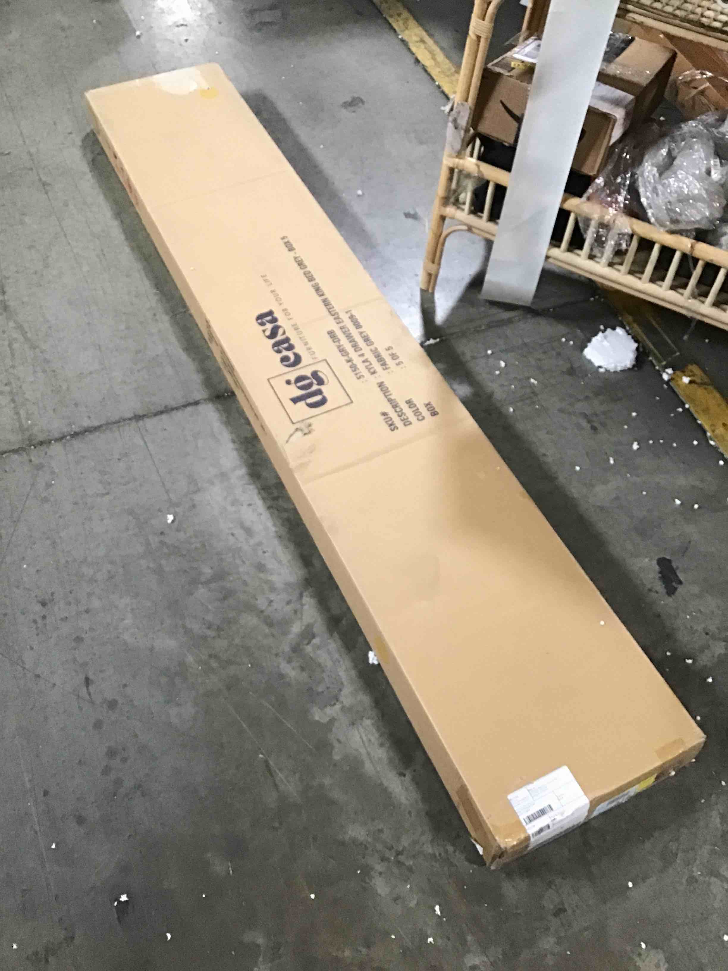 https://s3.amazonaws.com/lotting-images-prod/bidfta/RED5444305_1705693828758.jpeg