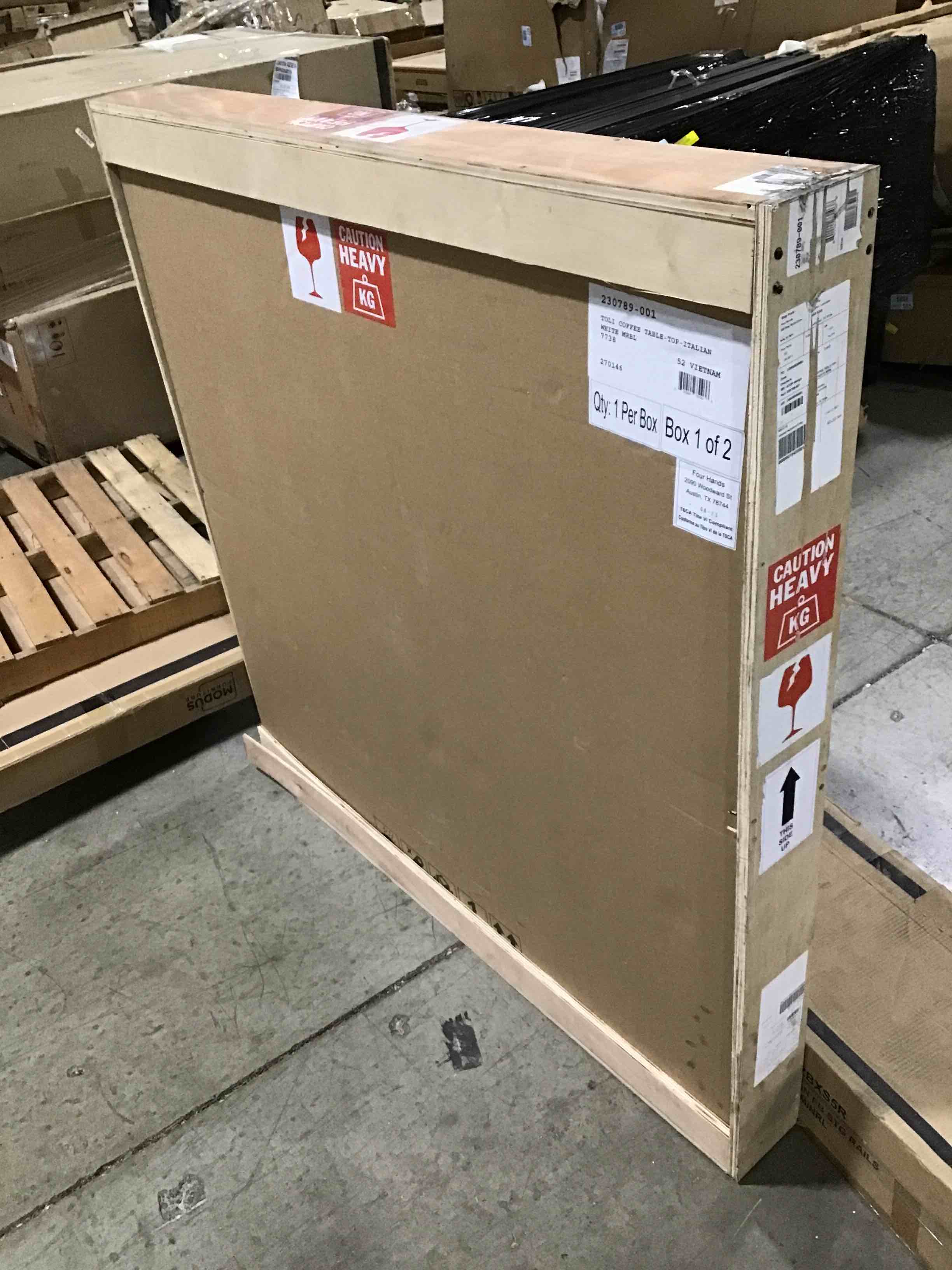 https://s3.amazonaws.com/lotting-images-prod/bidfta/RED5444880_1706734607986.jpeg