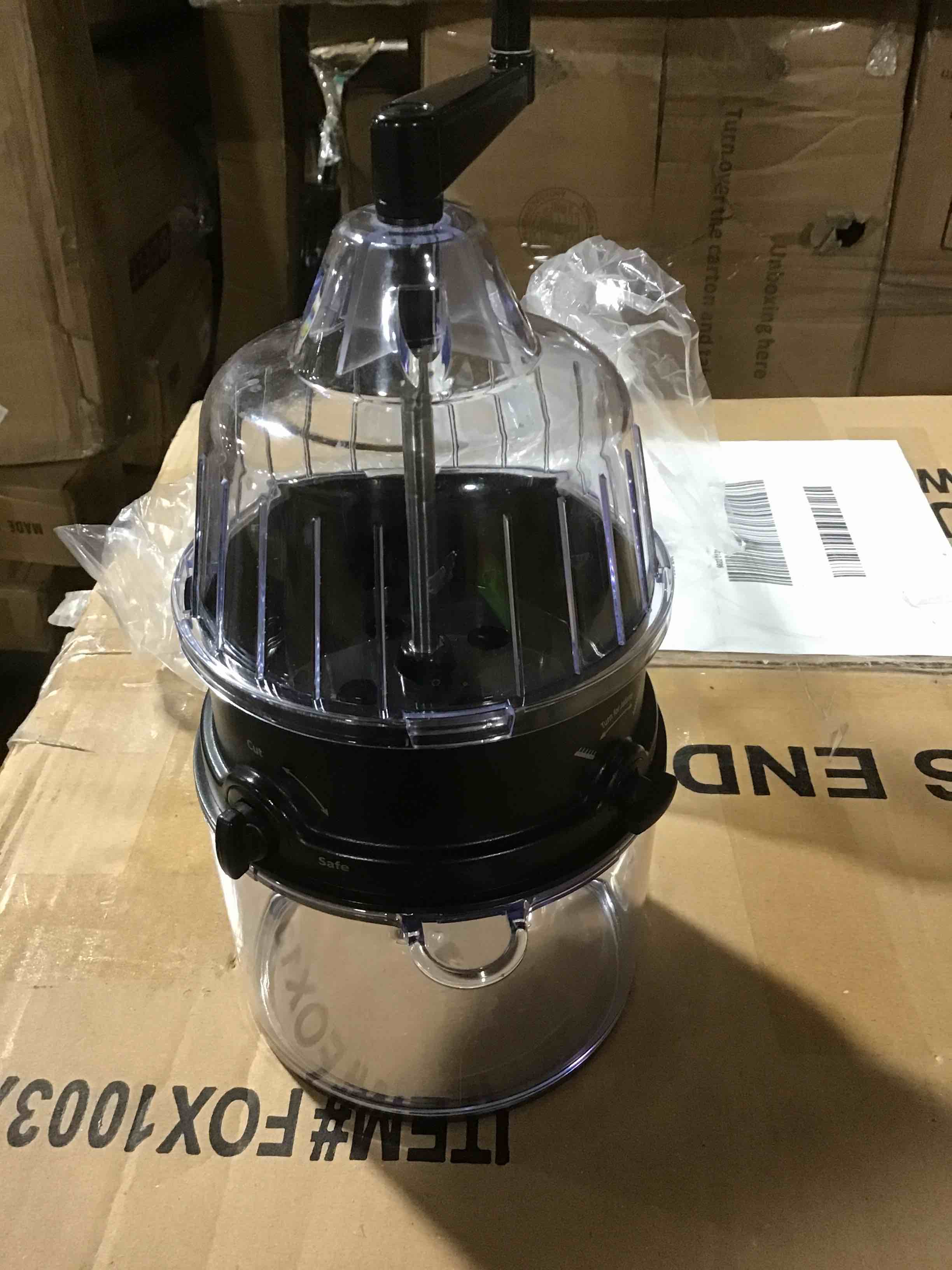 https://s3.amazonaws.com/lotting-images-prod/bidfta/RED5445511_1705082695853.jpeg