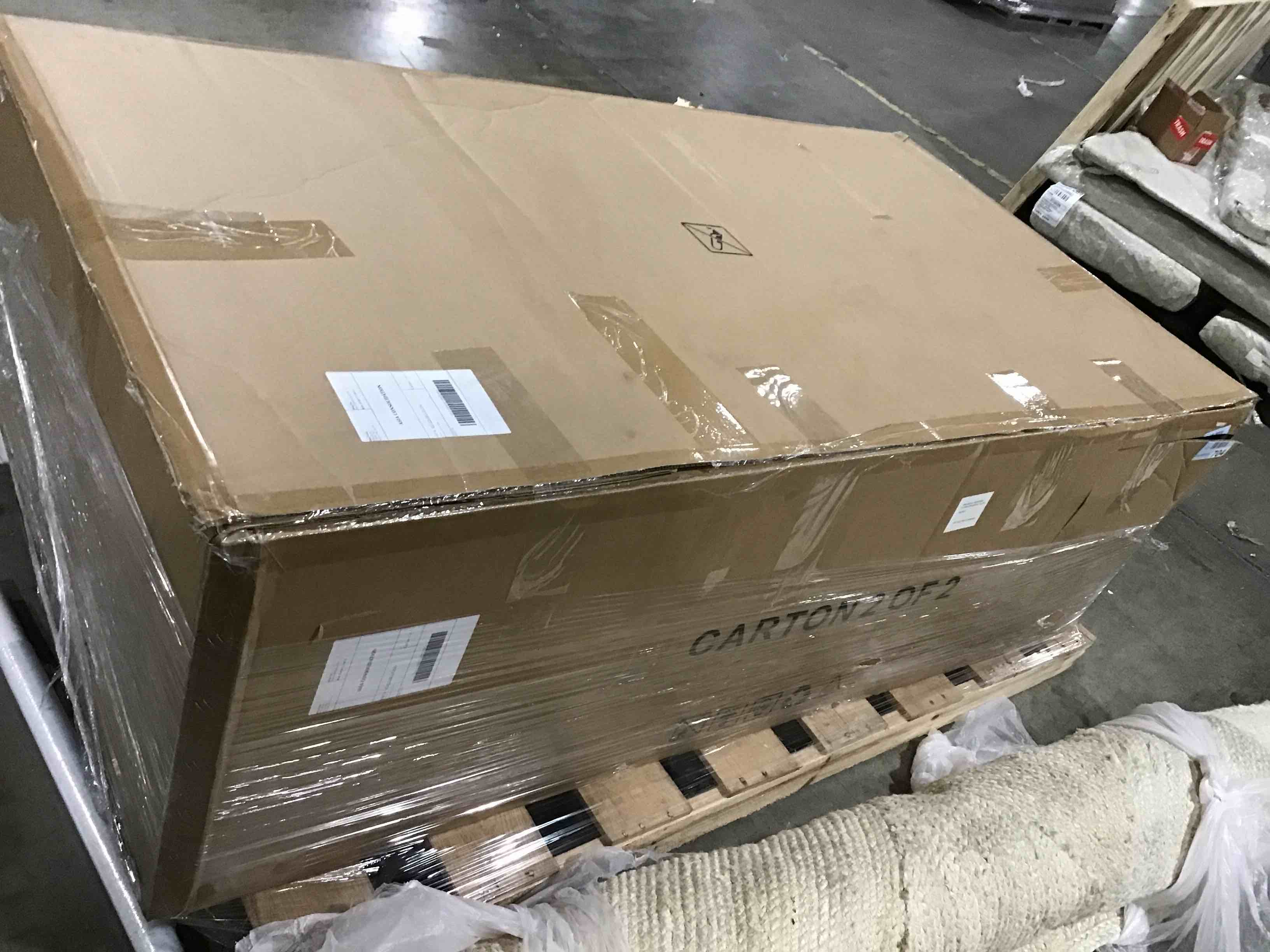 https://s3.amazonaws.com/lotting-images-prod/bidfta/RED5447886_1706041187099.jpeg