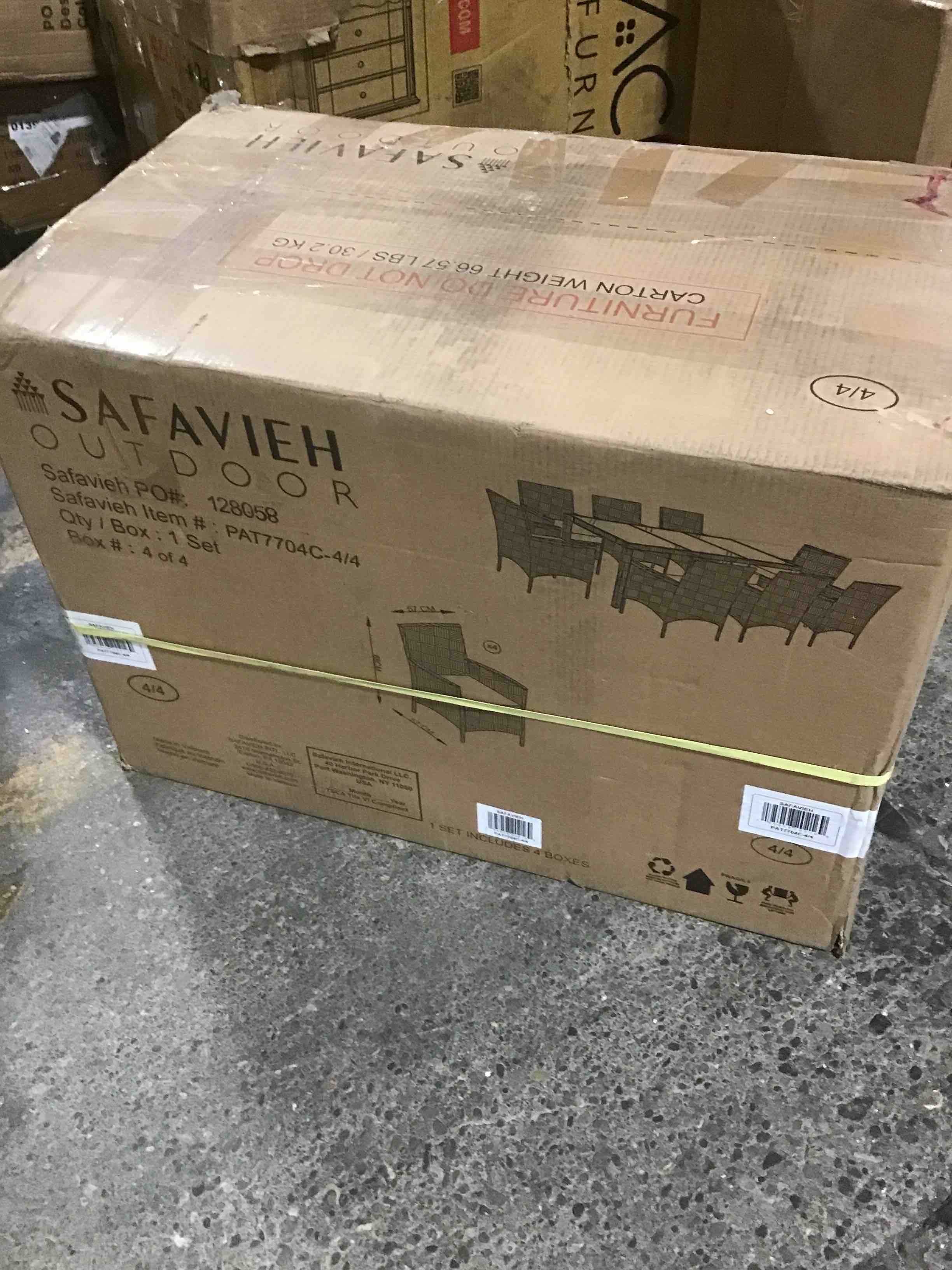 https://s3.amazonaws.com/lotting-images-prod/bidfta/RED5449213_1706190252545.jpeg