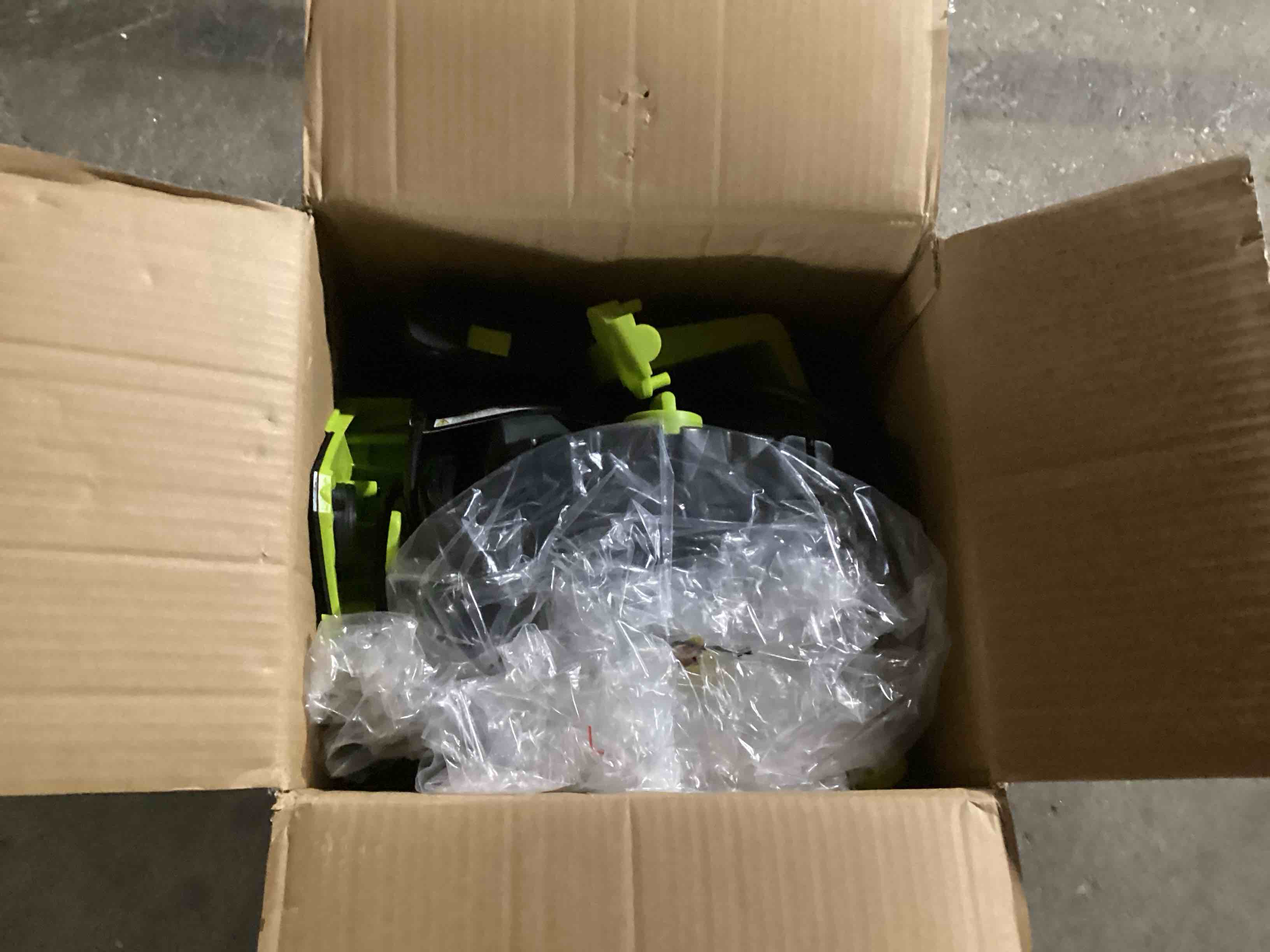 https://s3.amazonaws.com/lotting-images-prod/bidfta/RED5450203_1708109733229.jpeg