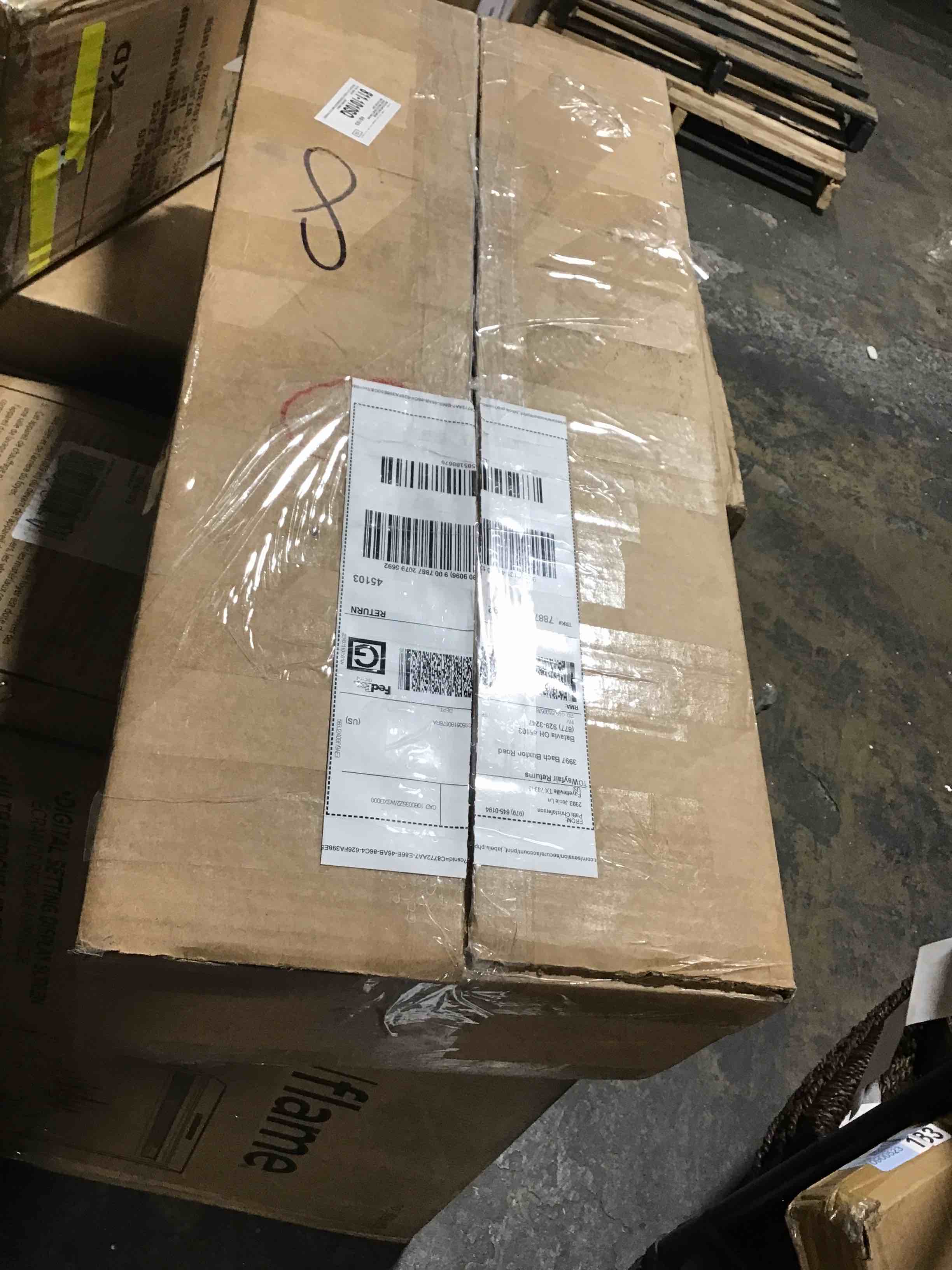 https://s3.amazonaws.com/lotting-images-prod/bidfta/RED5451528_1706897905567.jpeg