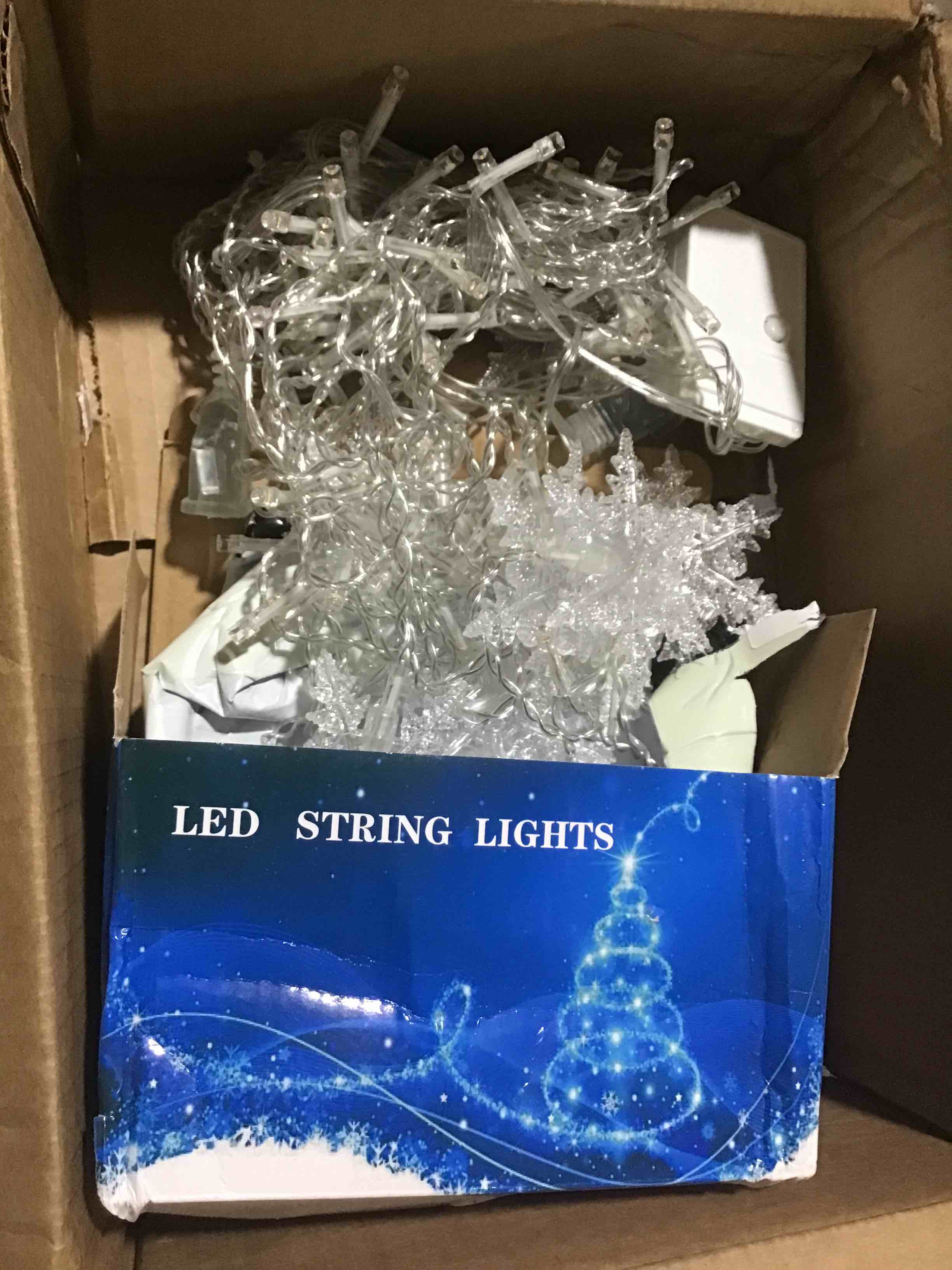 https://s3.amazonaws.com/lotting-images-prod/bidfta/RED5451913_1707329882645.jpeg