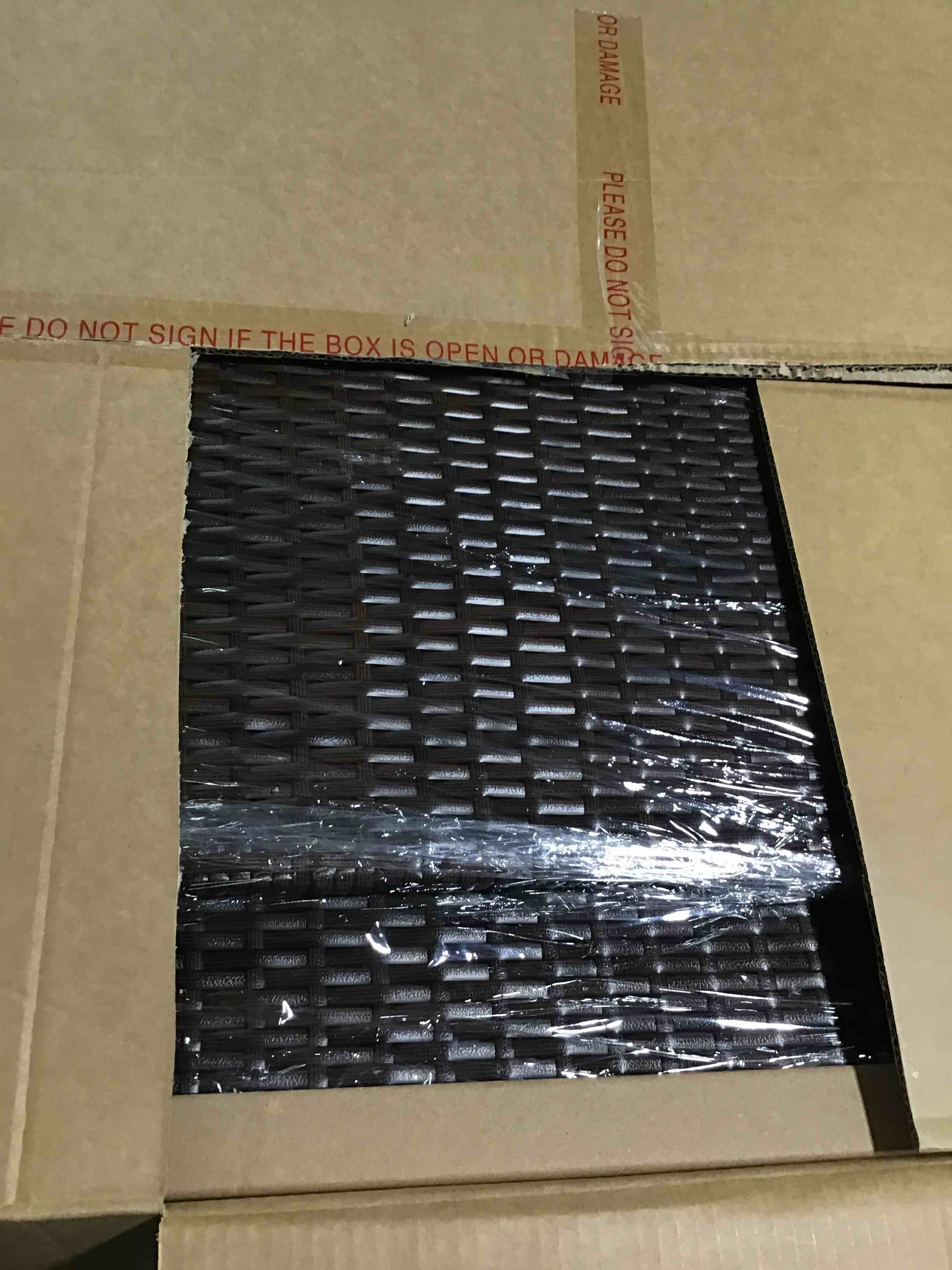 https://s3.amazonaws.com/lotting-images-prod/bidfta/RED5454815_1714141762567.jpeg