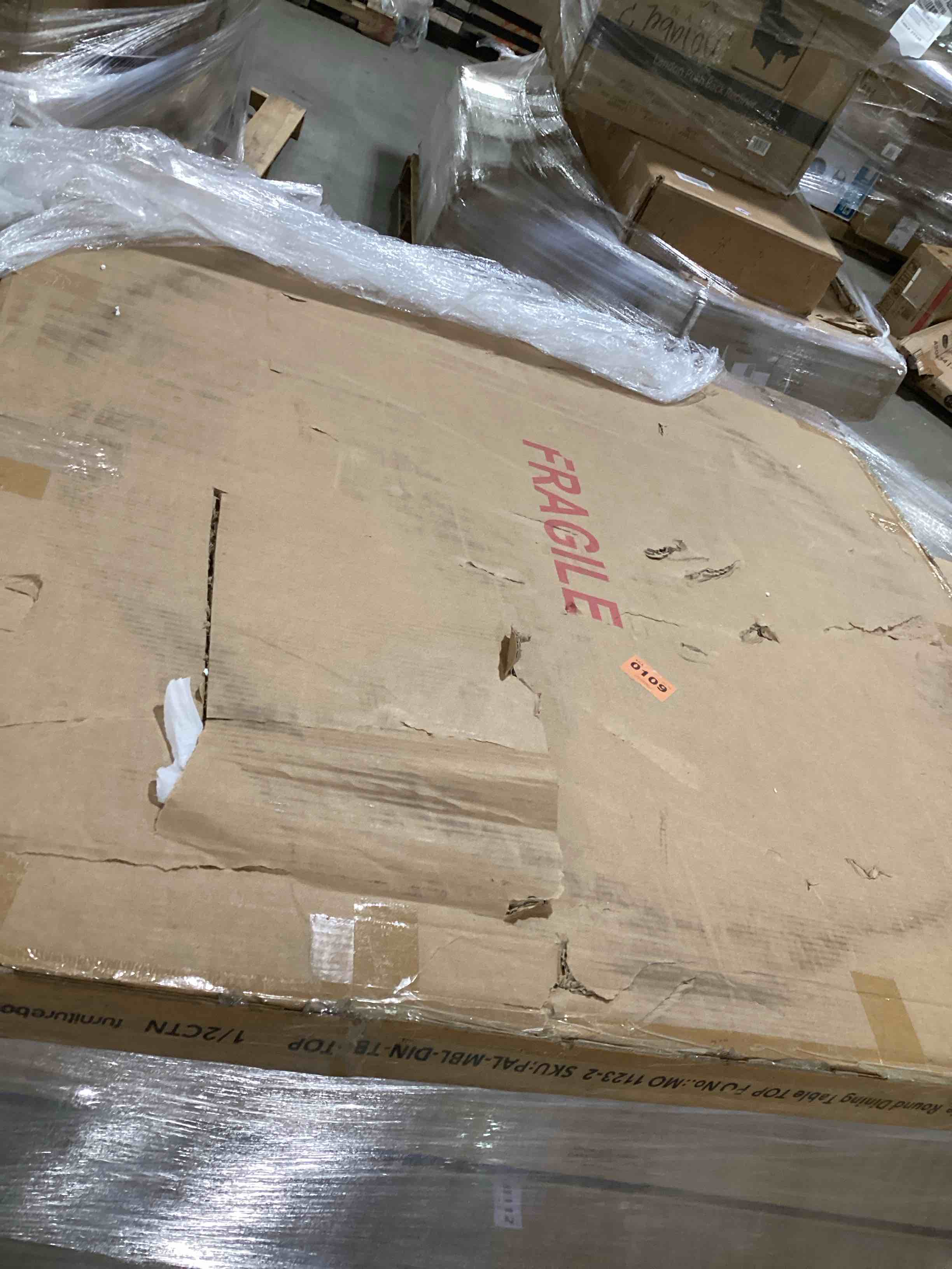https://s3.amazonaws.com/lotting-images-prod/bidfta/RED5455436_1715194398485.jpeg