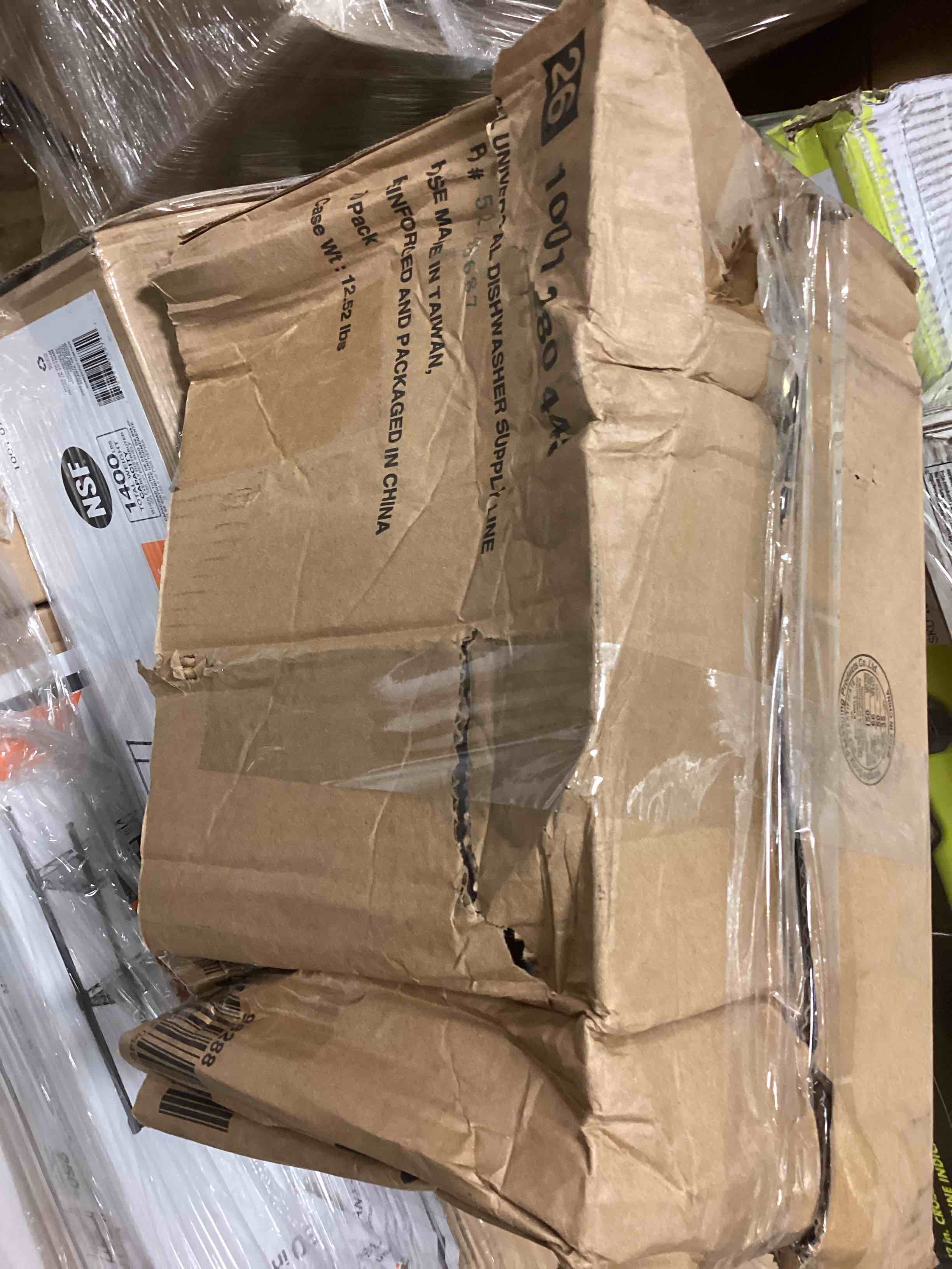 https://s3.amazonaws.com/lotting-images-prod/bidfta/RED5462349_1701438382868.jpeg