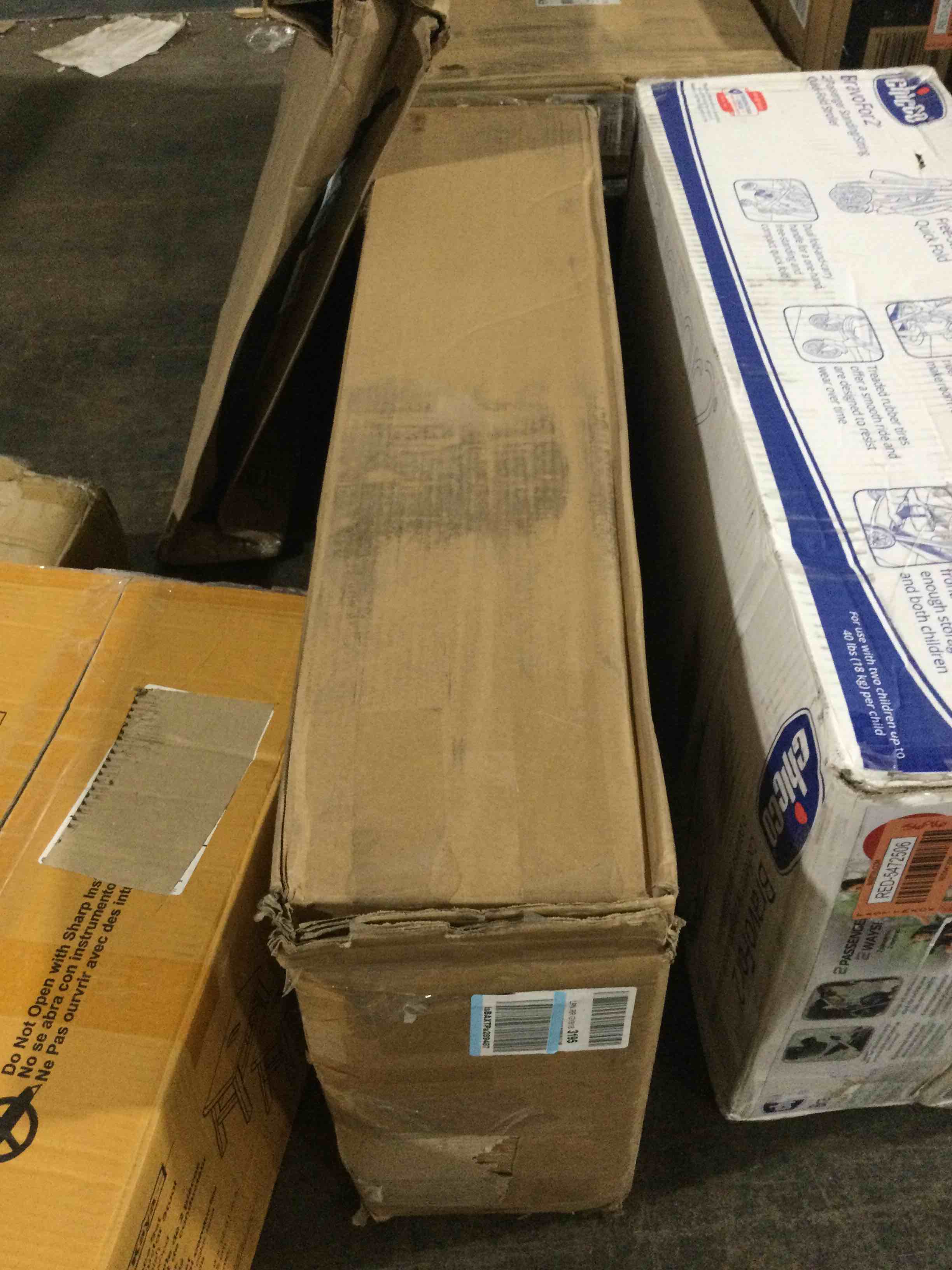 https://s3.amazonaws.com/lotting-images-prod/bidfta/RED5472507_1702052469182.jpeg