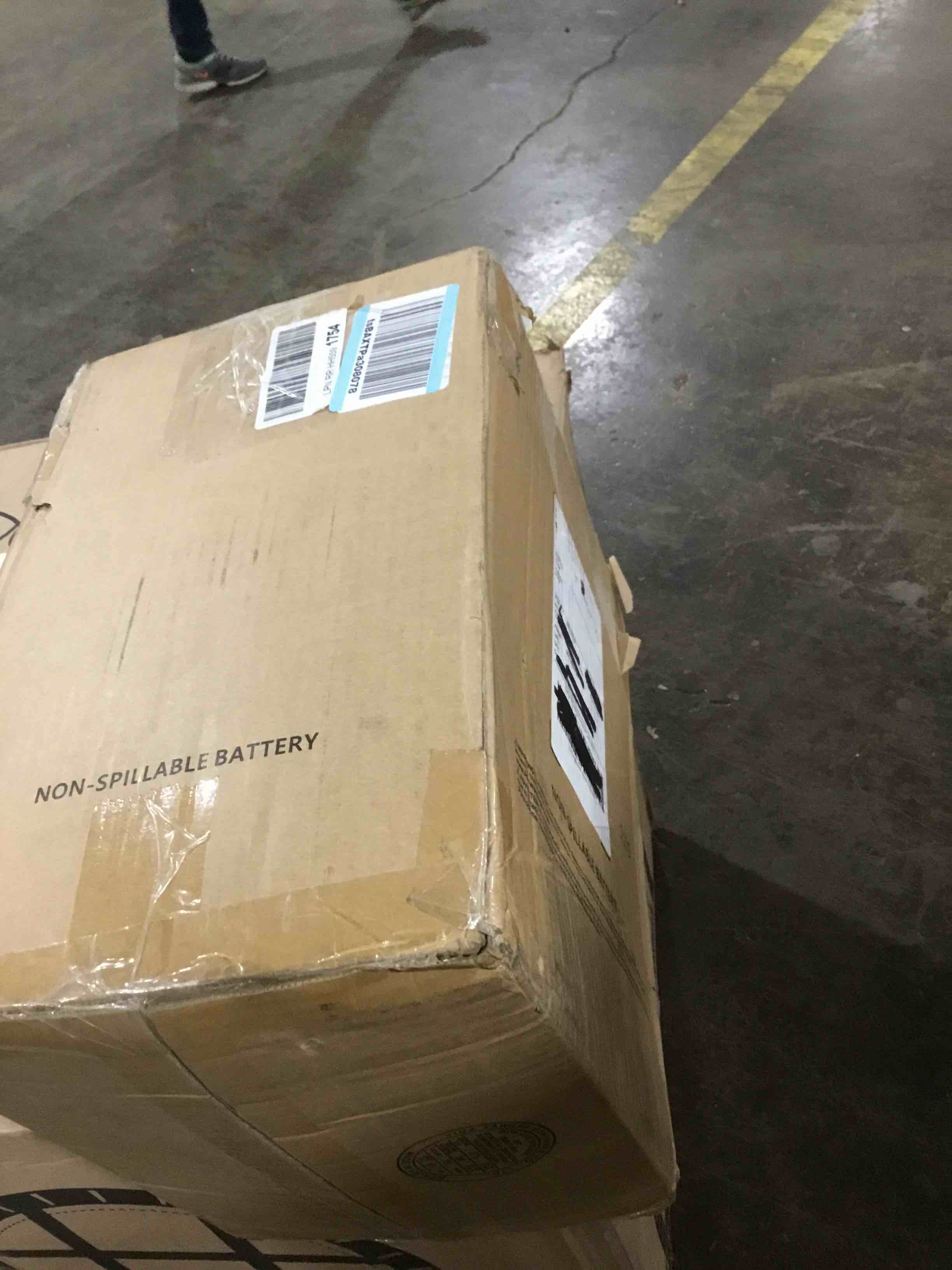 https://s3.amazonaws.com/lotting-images-prod/bidfta/RED5475716_1703007065478.jpeg