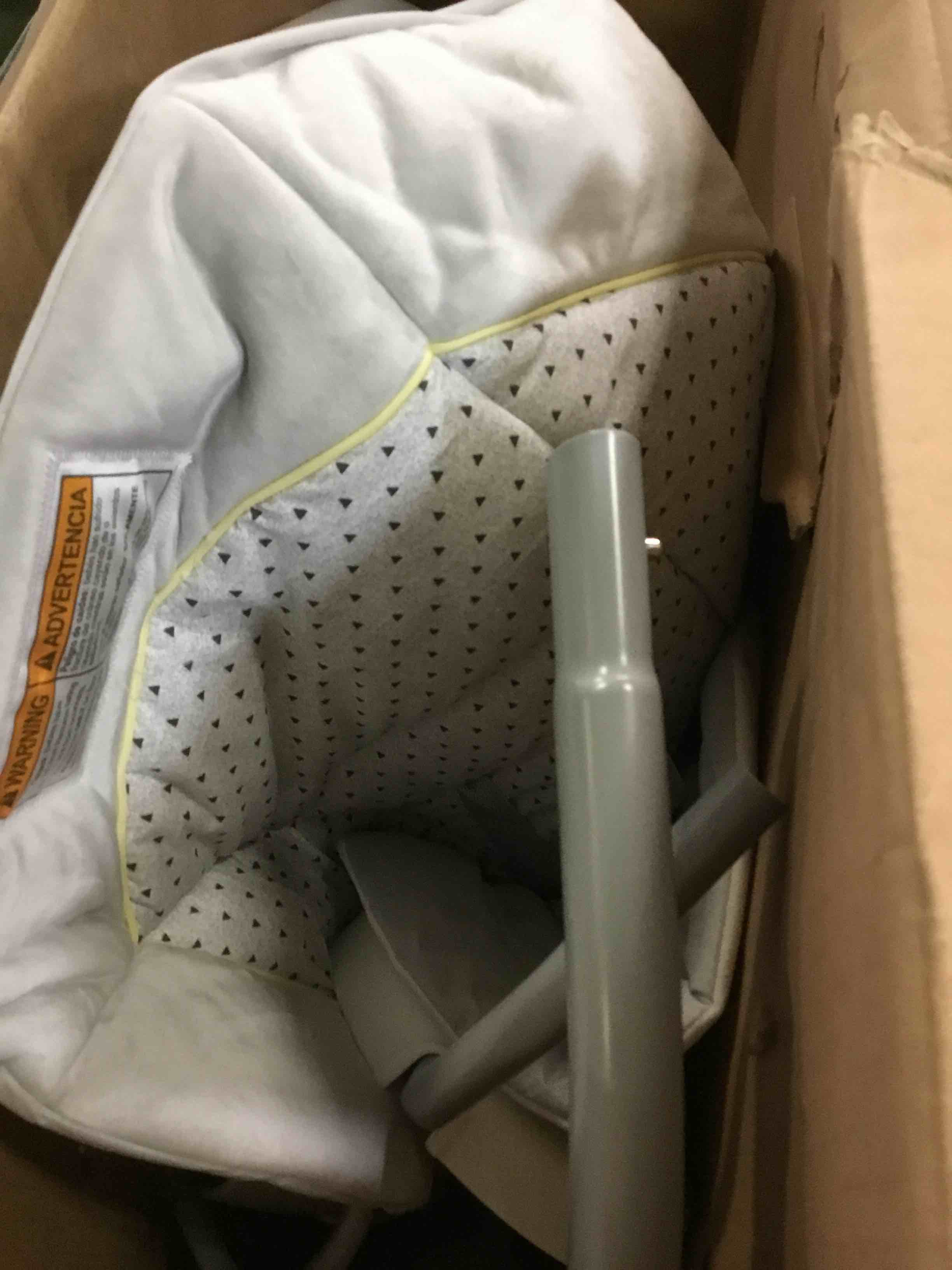 https://s3.amazonaws.com/lotting-images-prod/bidfta/RED5479950_1699025119059.jpeg