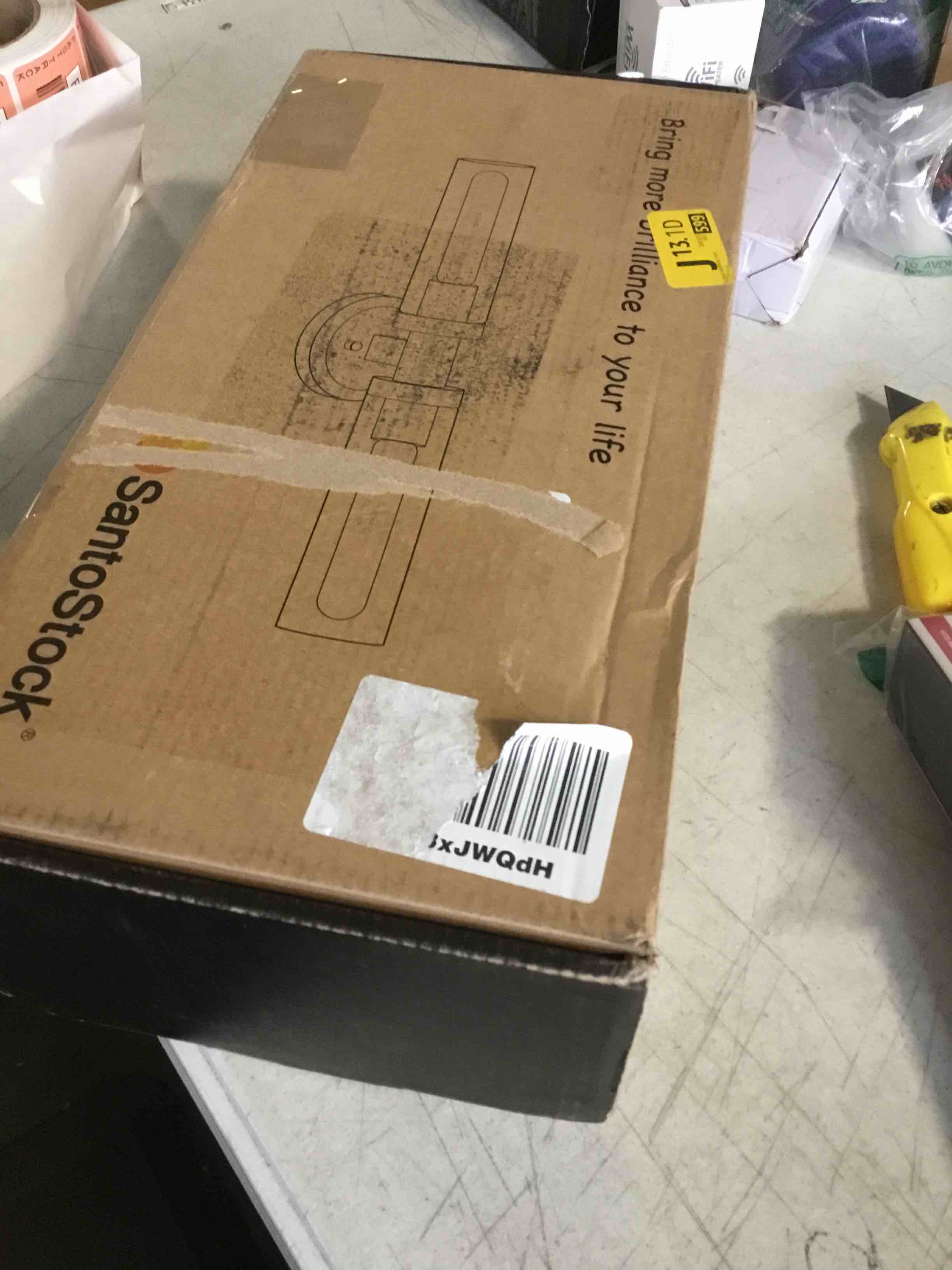 https://s3.amazonaws.com/lotting-images-prod/bidfta/RED5482216_1701099373272.jpeg