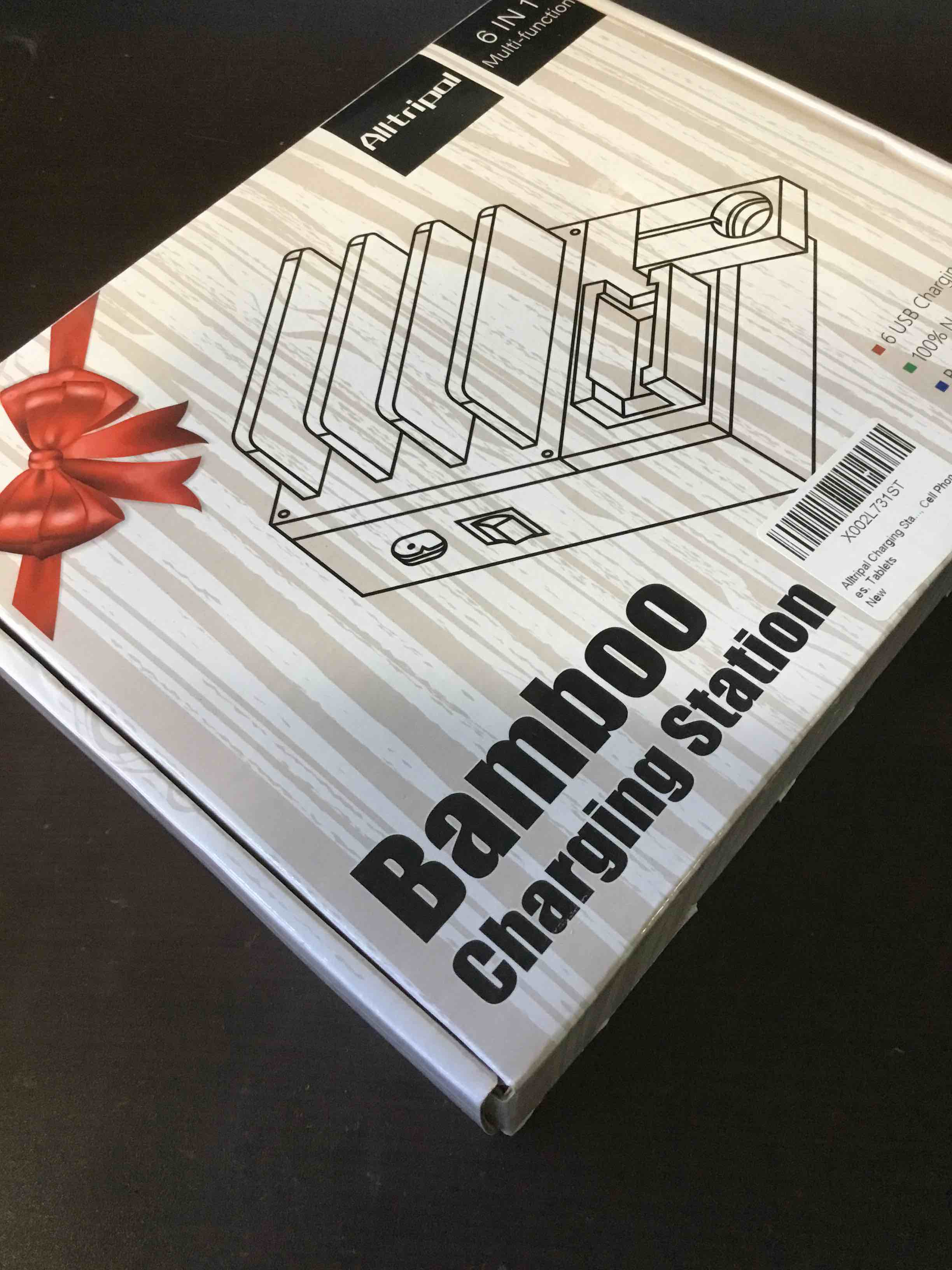https://s3.amazonaws.com/lotting-images-prod/bidfta/RED5482820_1701967363701.jpeg