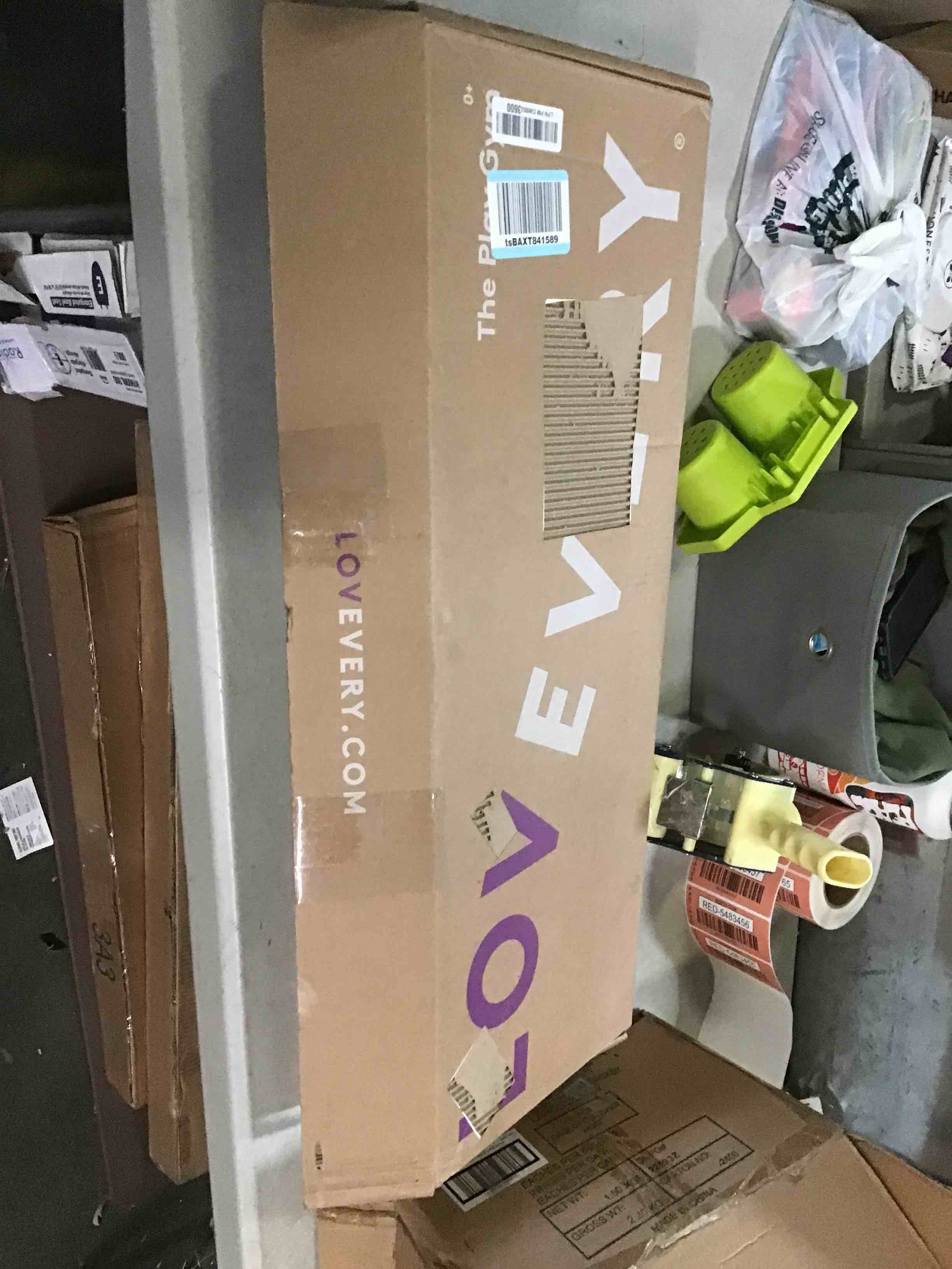 https://s3.amazonaws.com/lotting-images-prod/bidfta/RED5483455_1699637573418.jpeg