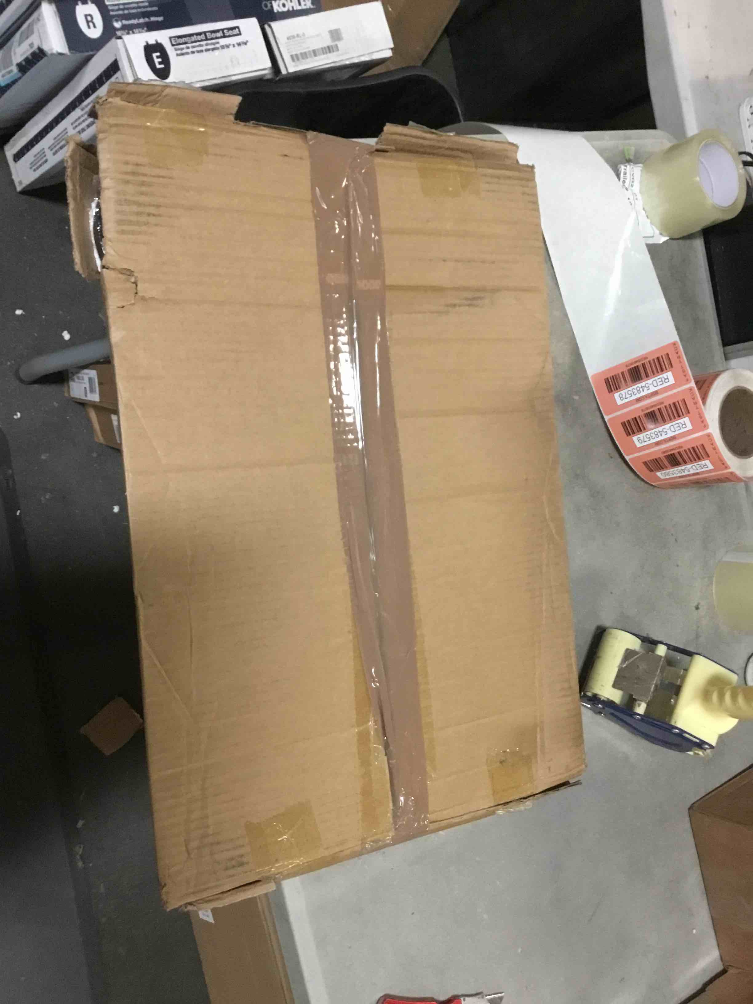 https://s3.amazonaws.com/lotting-images-prod/bidfta/RED5483578_1699883684658.jpeg