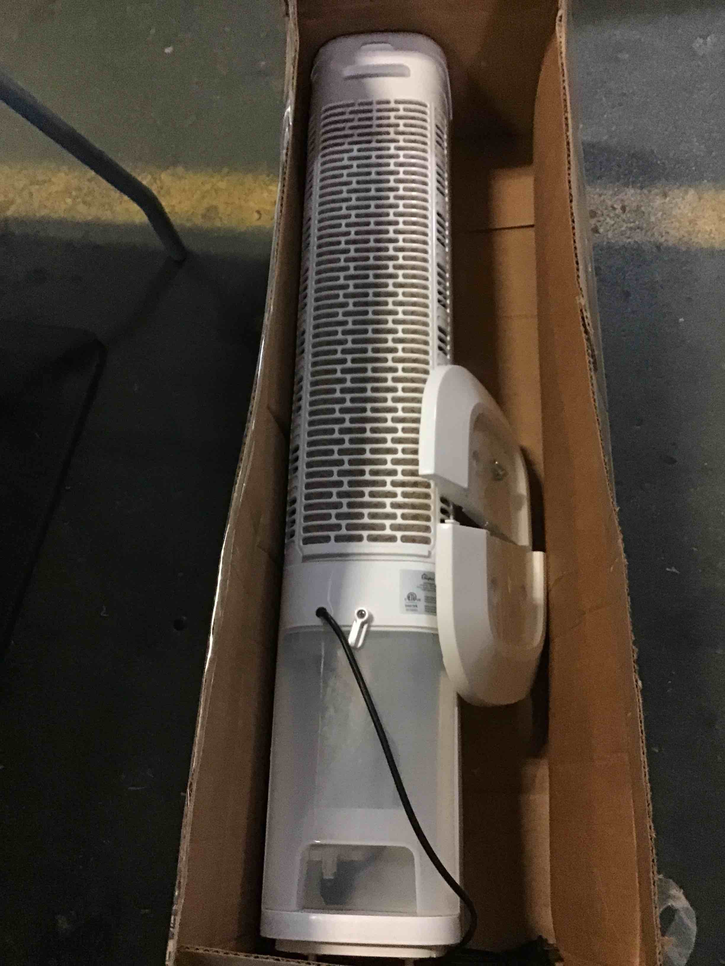 https://s3.amazonaws.com/lotting-images-prod/bidfta/RED5485560_1699636780695.jpeg