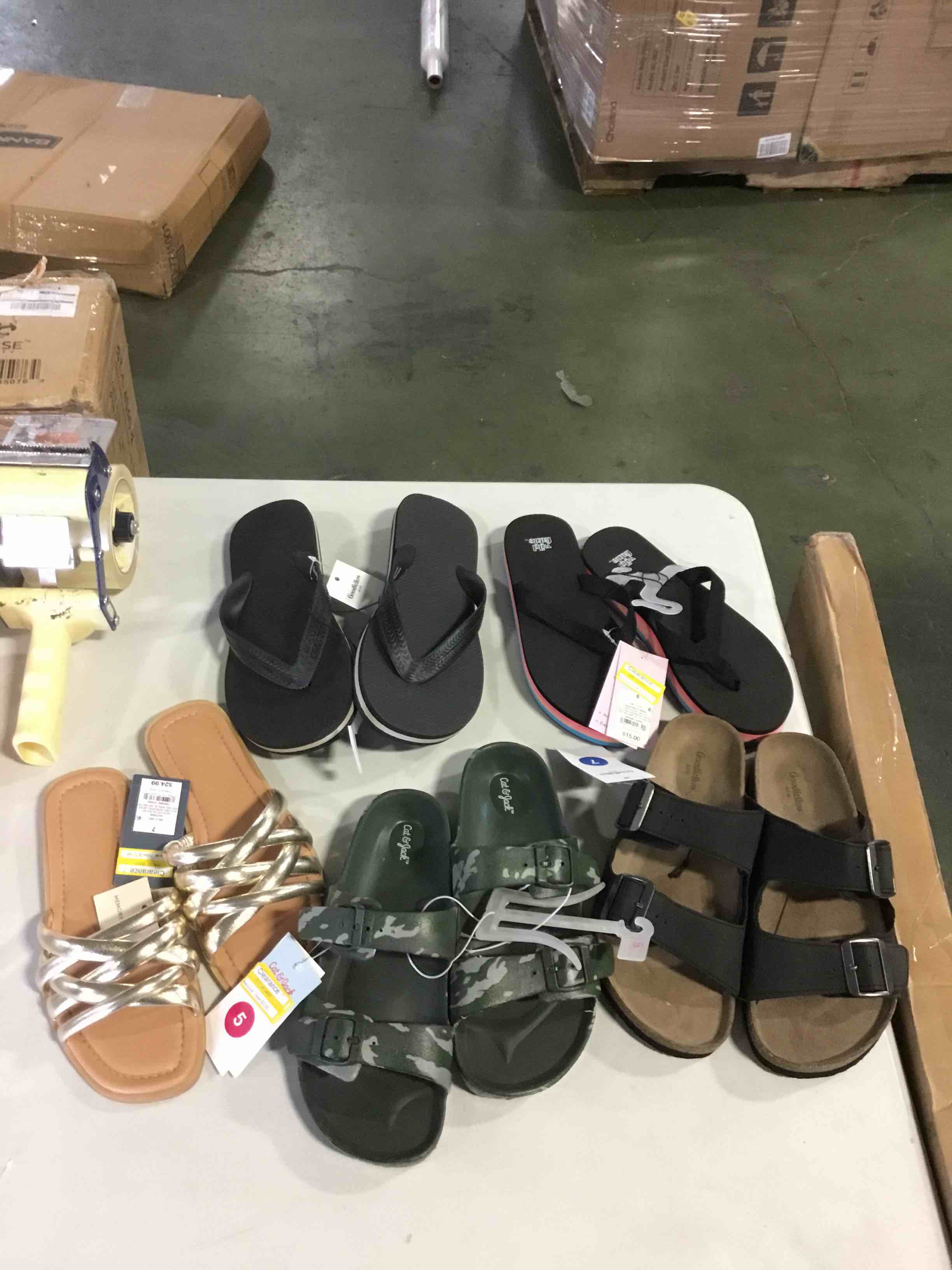 Assorted Sizes 5/7/6 Flip Flops