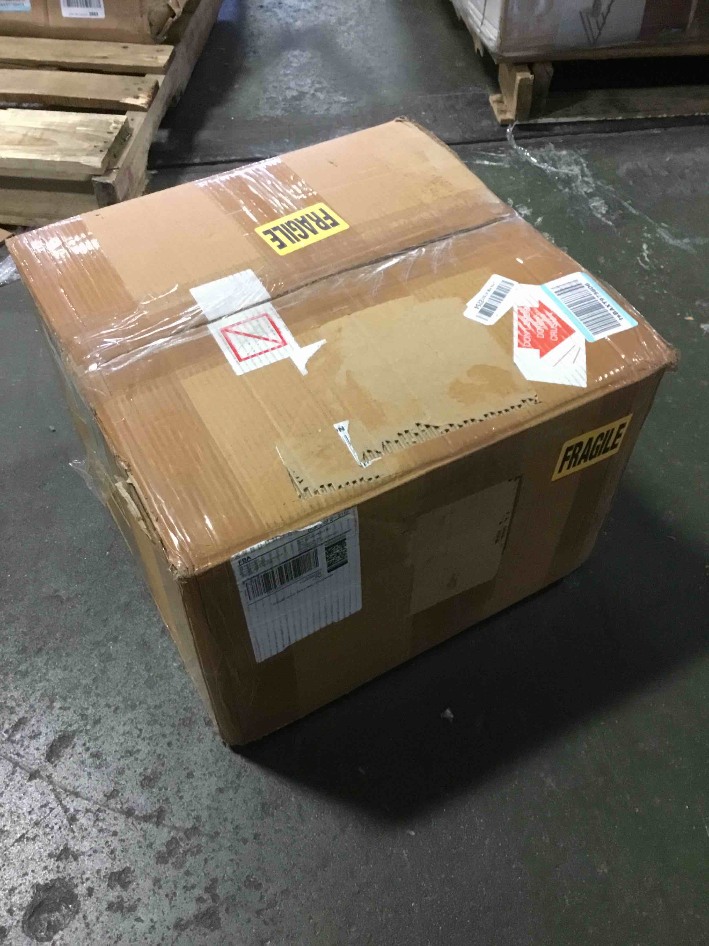 https://s3.amazonaws.com/lotting-images-prod/bidfta/RED5486319_1699538651992.jpeg