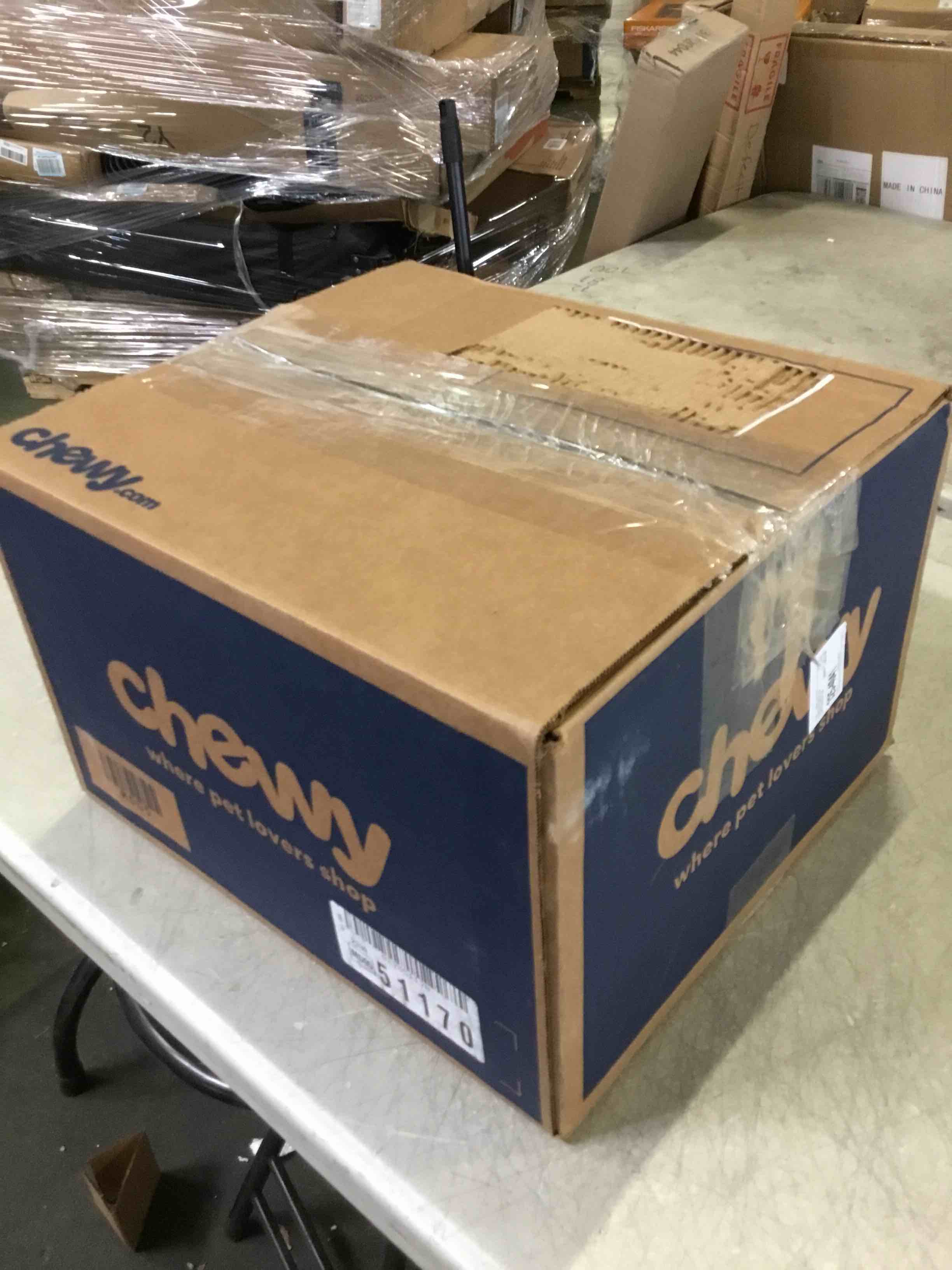 https://s3.amazonaws.com/lotting-images-prod/bidfta/RED5486563_1699633058705.jpeg