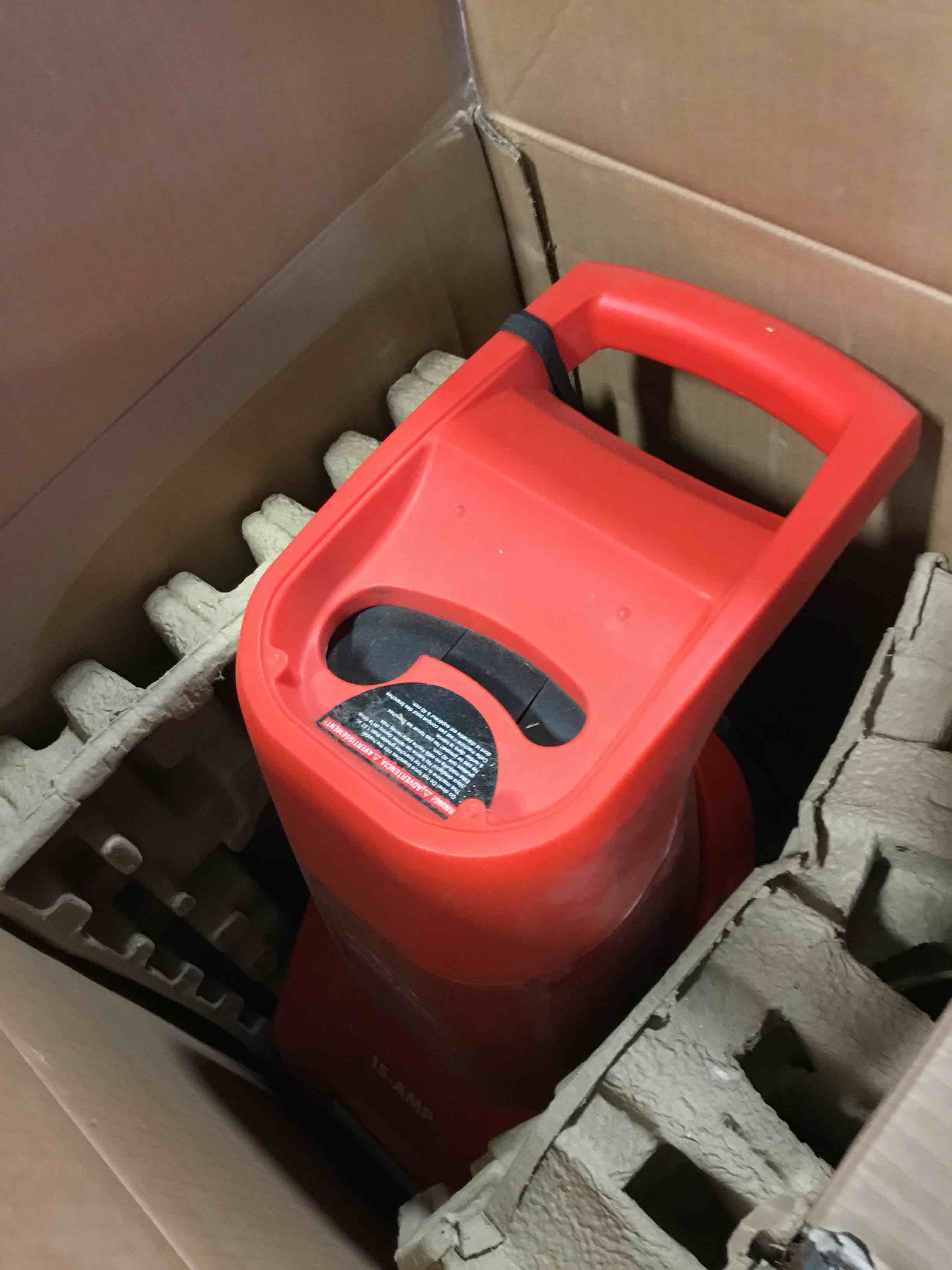https://s3.amazonaws.com/lotting-images-prod/bidfta/RED5486909_1699986892547.jpeg