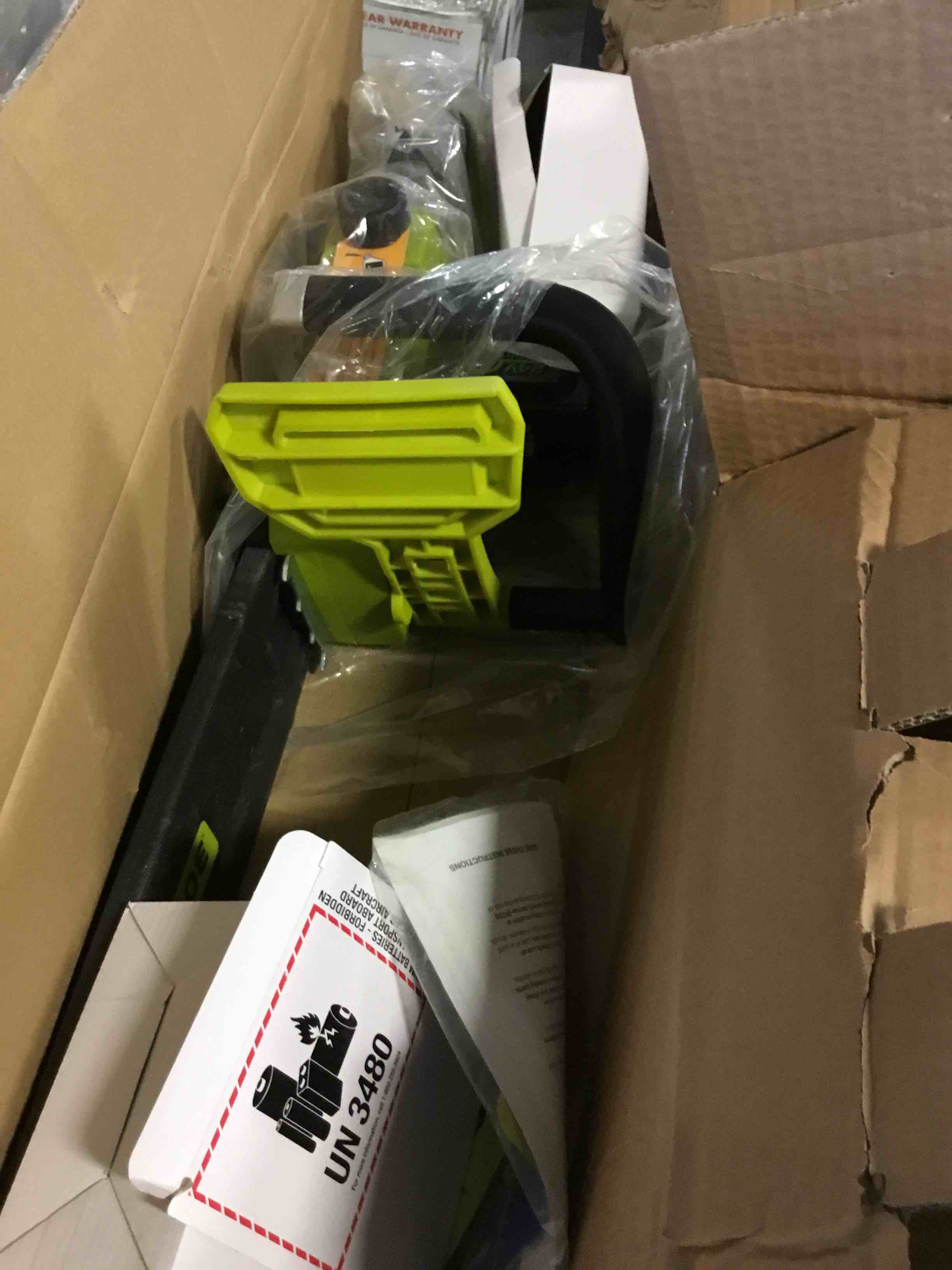 https://s3.amazonaws.com/lotting-images-prod/bidfta/RED5486960_1699990837903.jpeg