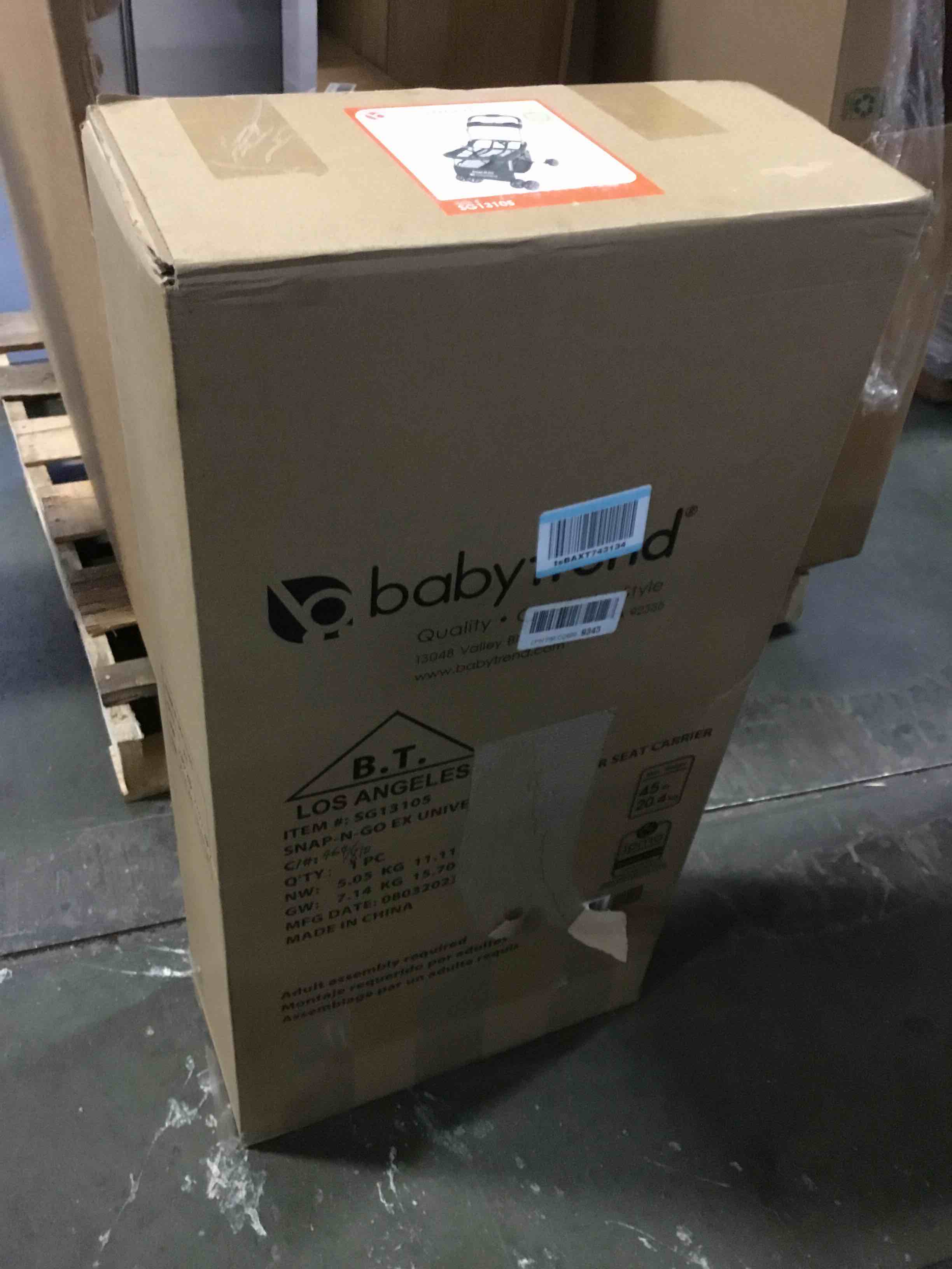 https://s3.amazonaws.com/lotting-images-prod/bidfta/RED5487123_1700055486636.jpeg