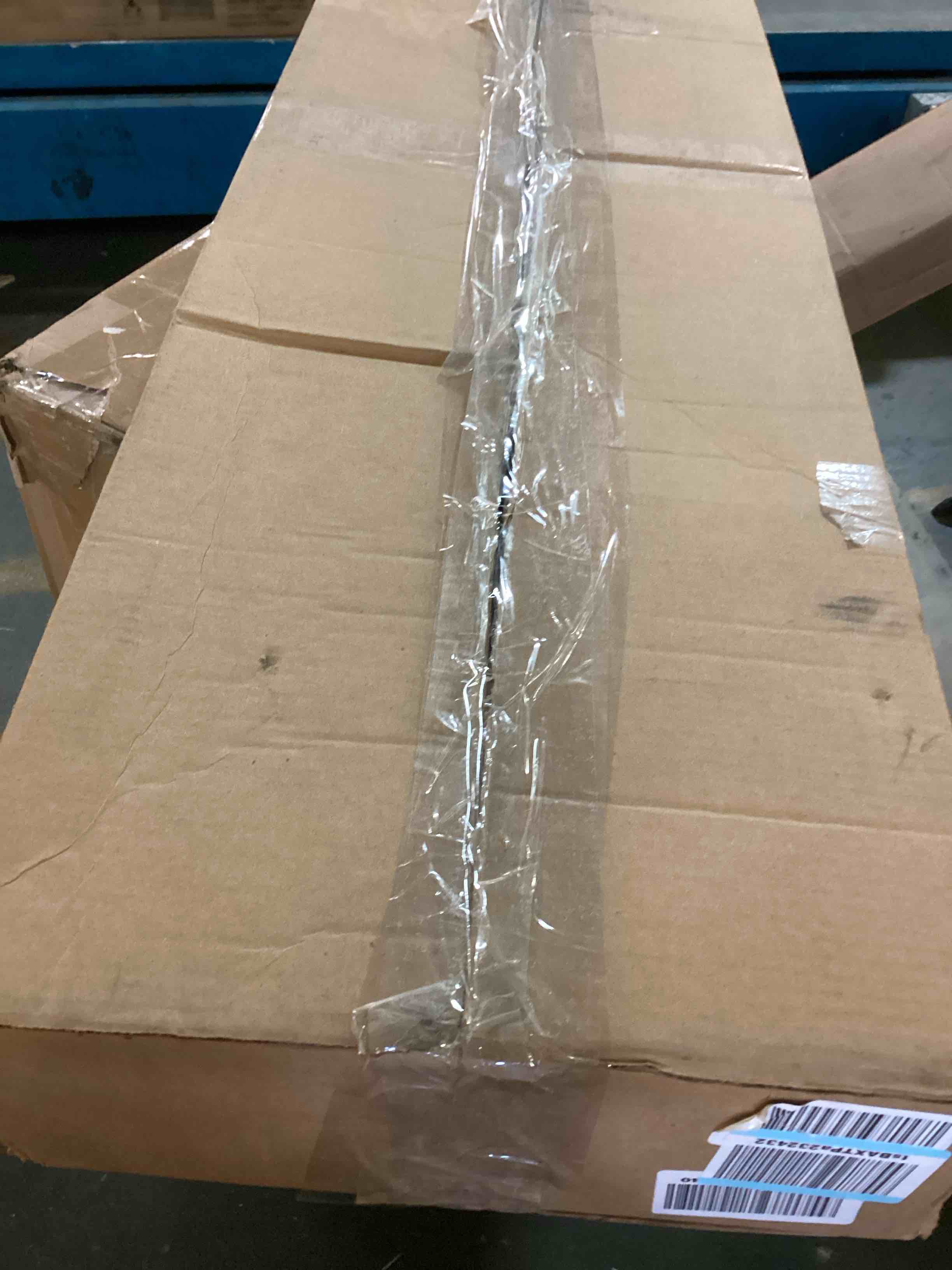 https://s3.amazonaws.com/lotting-images-prod/bidfta/RED5487713_1699464078519.jpeg