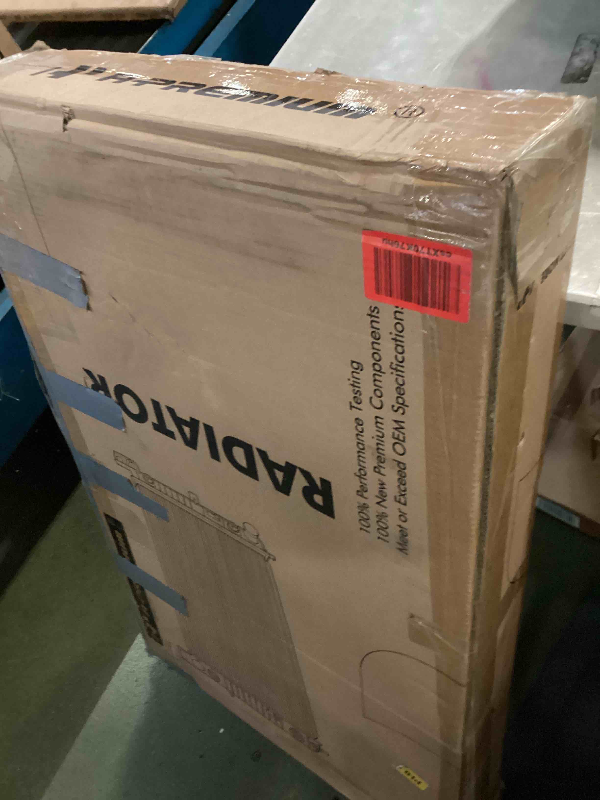 https://s3.amazonaws.com/lotting-images-prod/bidfta/RED5488512_1700244885372.jpeg