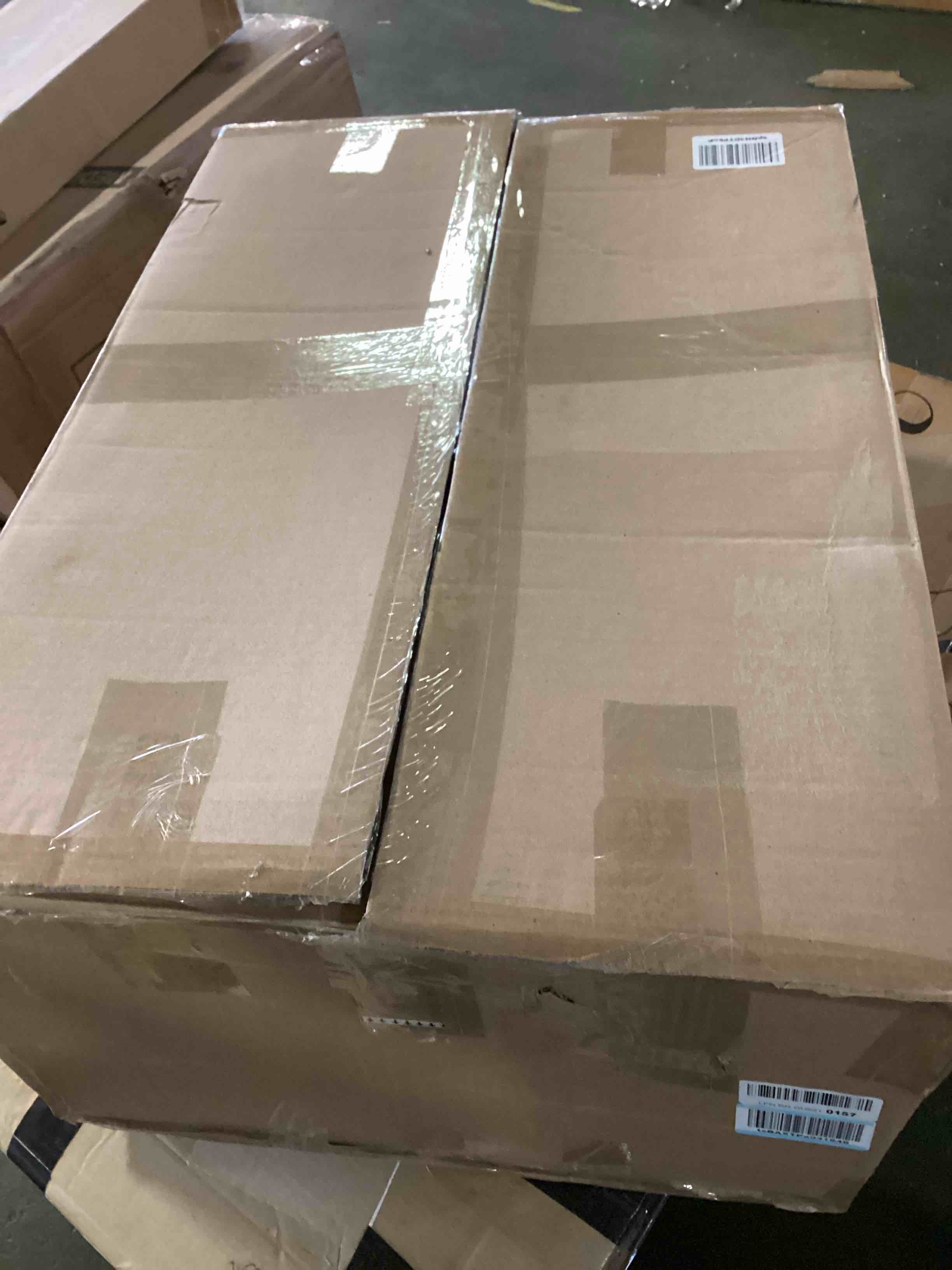 https://s3.amazonaws.com/lotting-images-prod/bidfta/RED5488697_1700499695560.jpeg