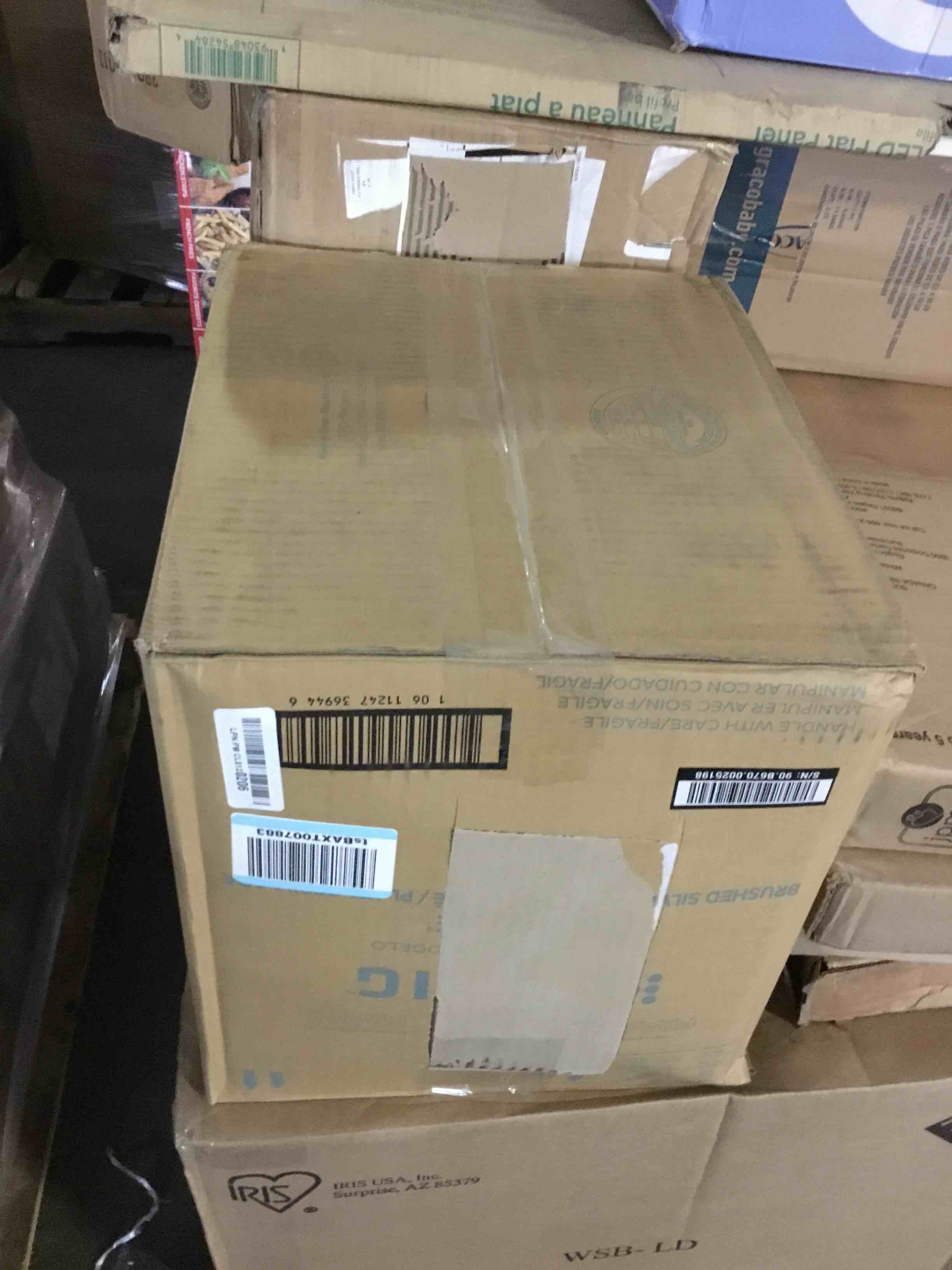 https://s3.amazonaws.com/lotting-images-prod/bidfta/RED5489627_1699882773285.jpeg