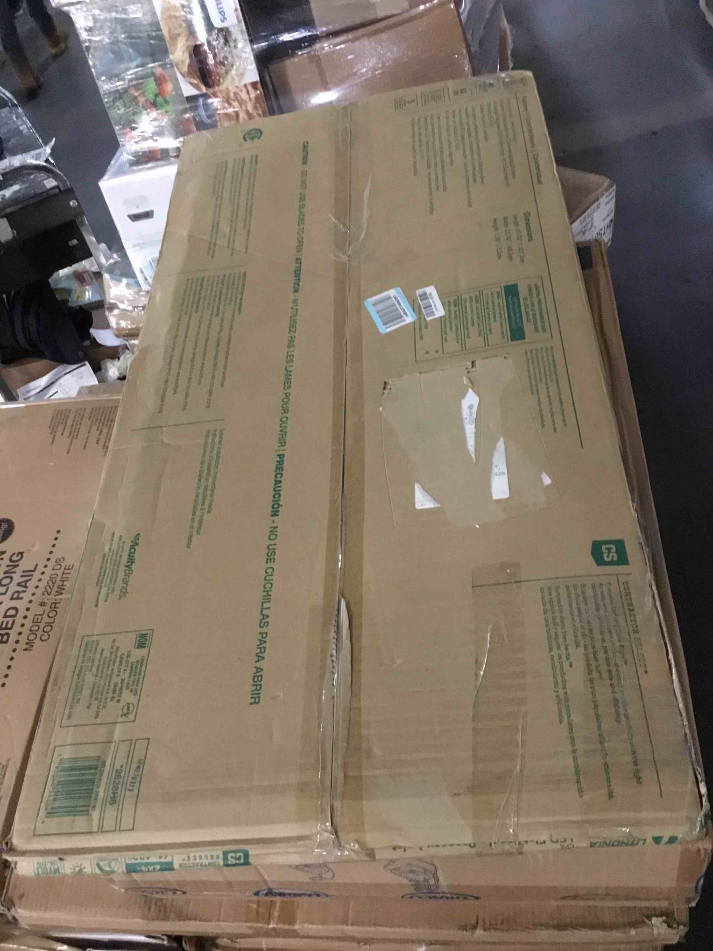 https://s3.amazonaws.com/lotting-images-prod/bidfta/RED5489631_1699883417412.jpeg