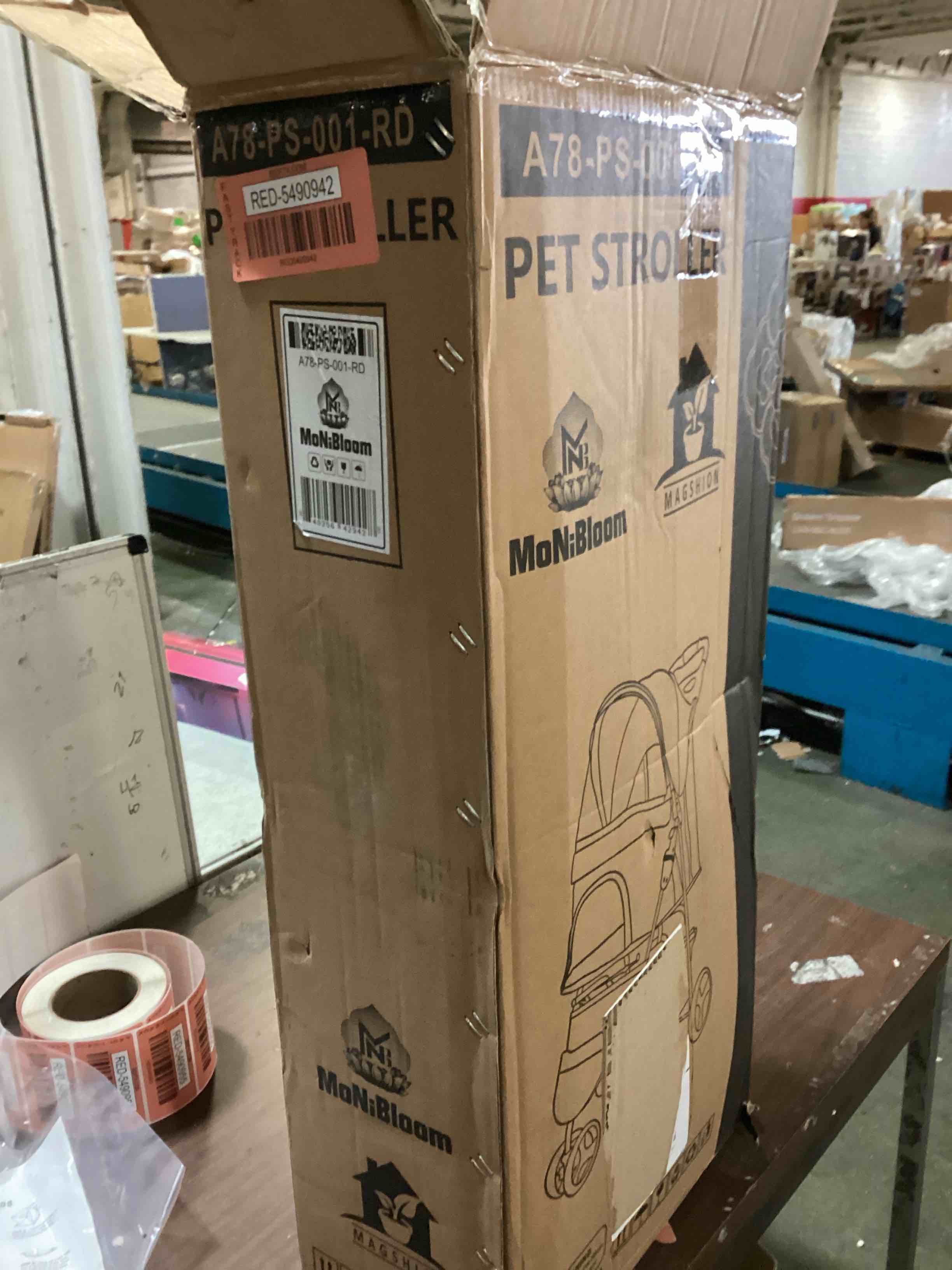 https://s3.amazonaws.com/lotting-images-prod/bidfta/RED5490942_1699564746822.jpeg