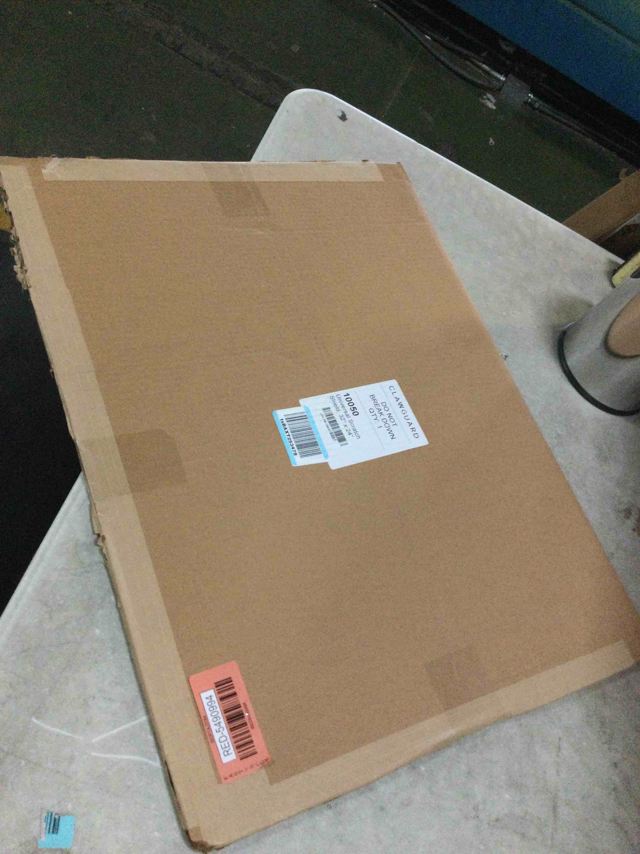 https://s3.amazonaws.com/lotting-images-prod/bidfta/RED5490994_1699628036516.jpeg