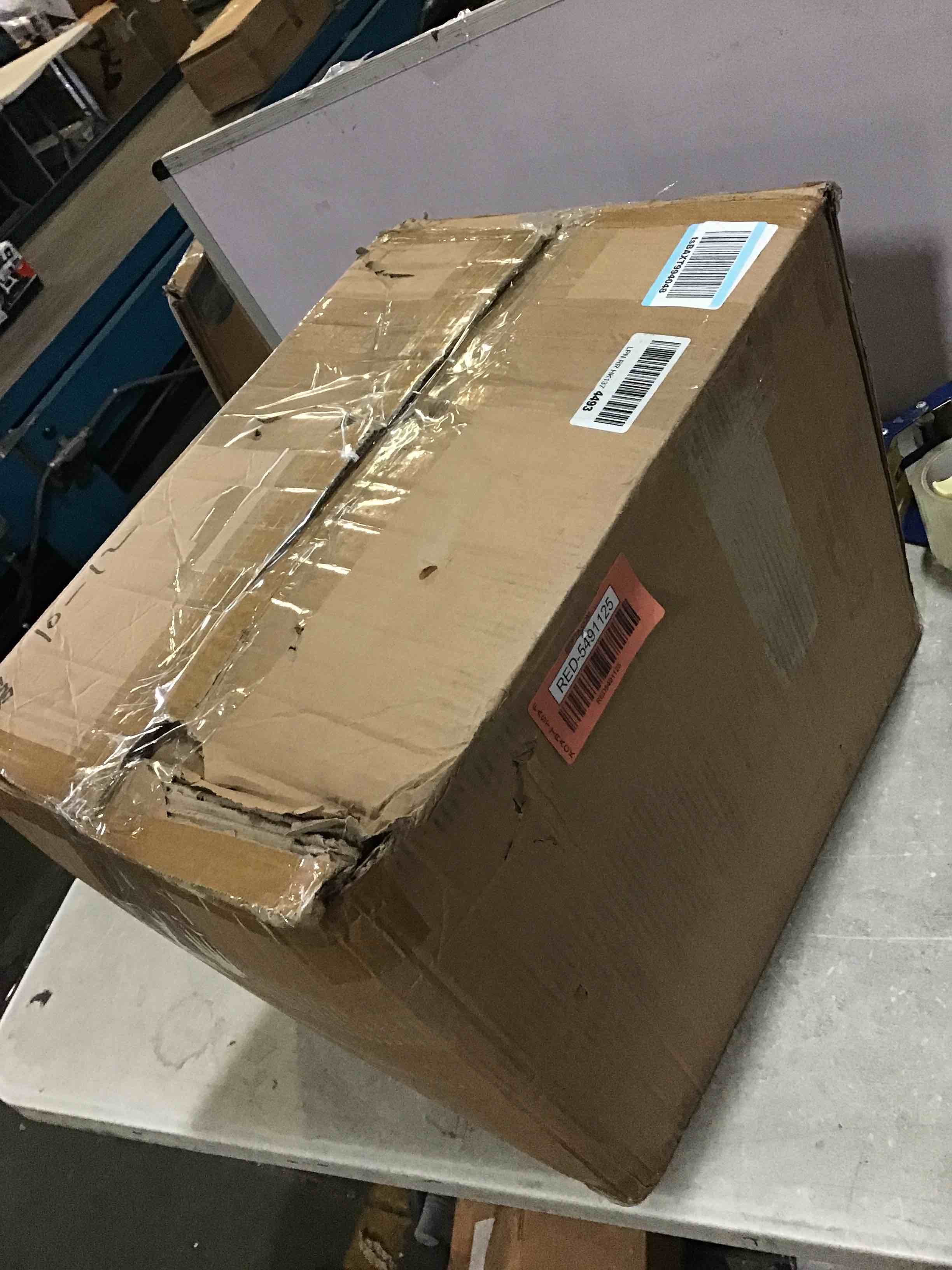 https://s3.amazonaws.com/lotting-images-prod/bidfta/RED5491125_1699648081378.jpeg