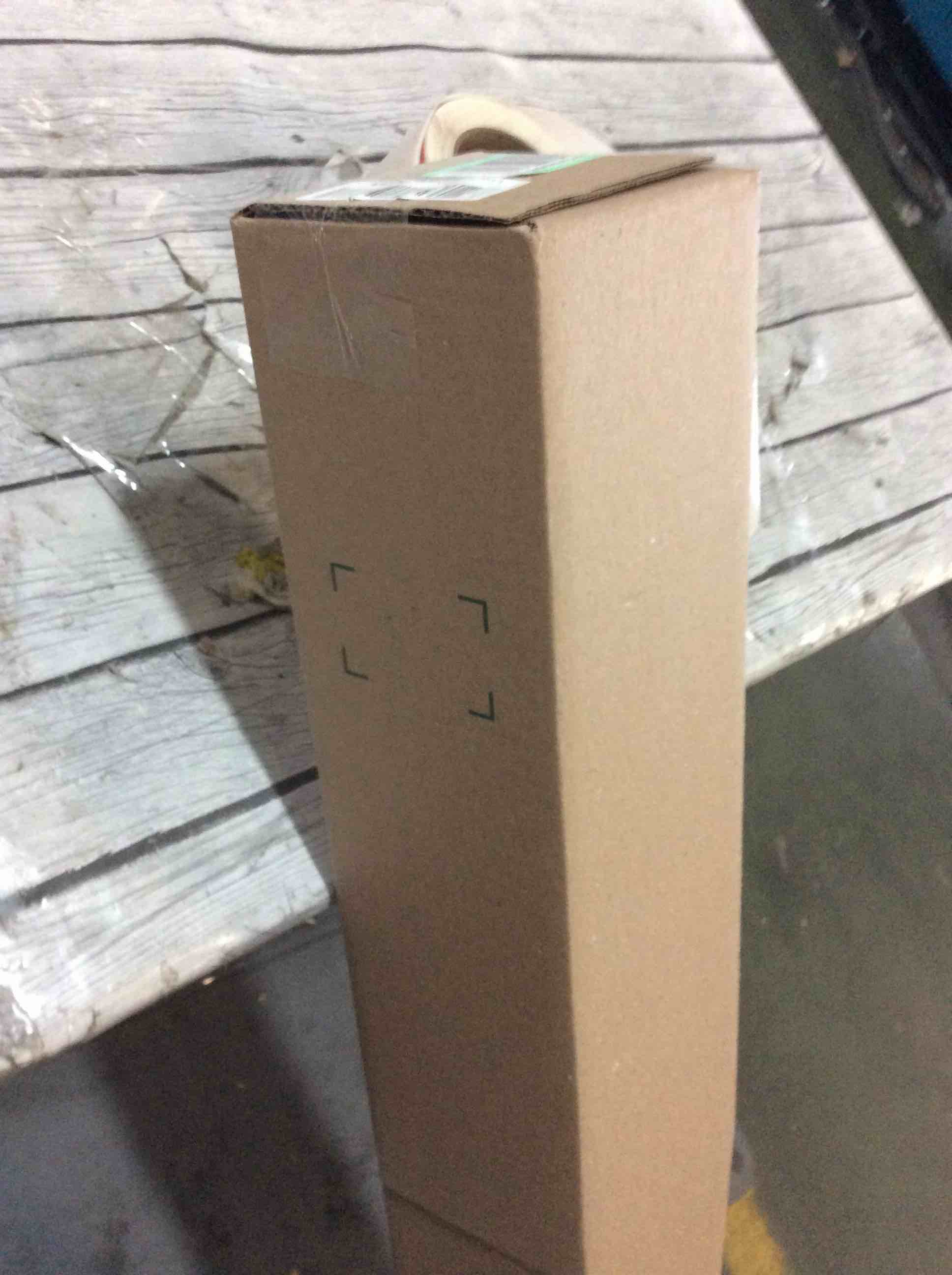 https://s3.amazonaws.com/lotting-images-prod/bidfta/RED5491177_1699885971483.jpeg