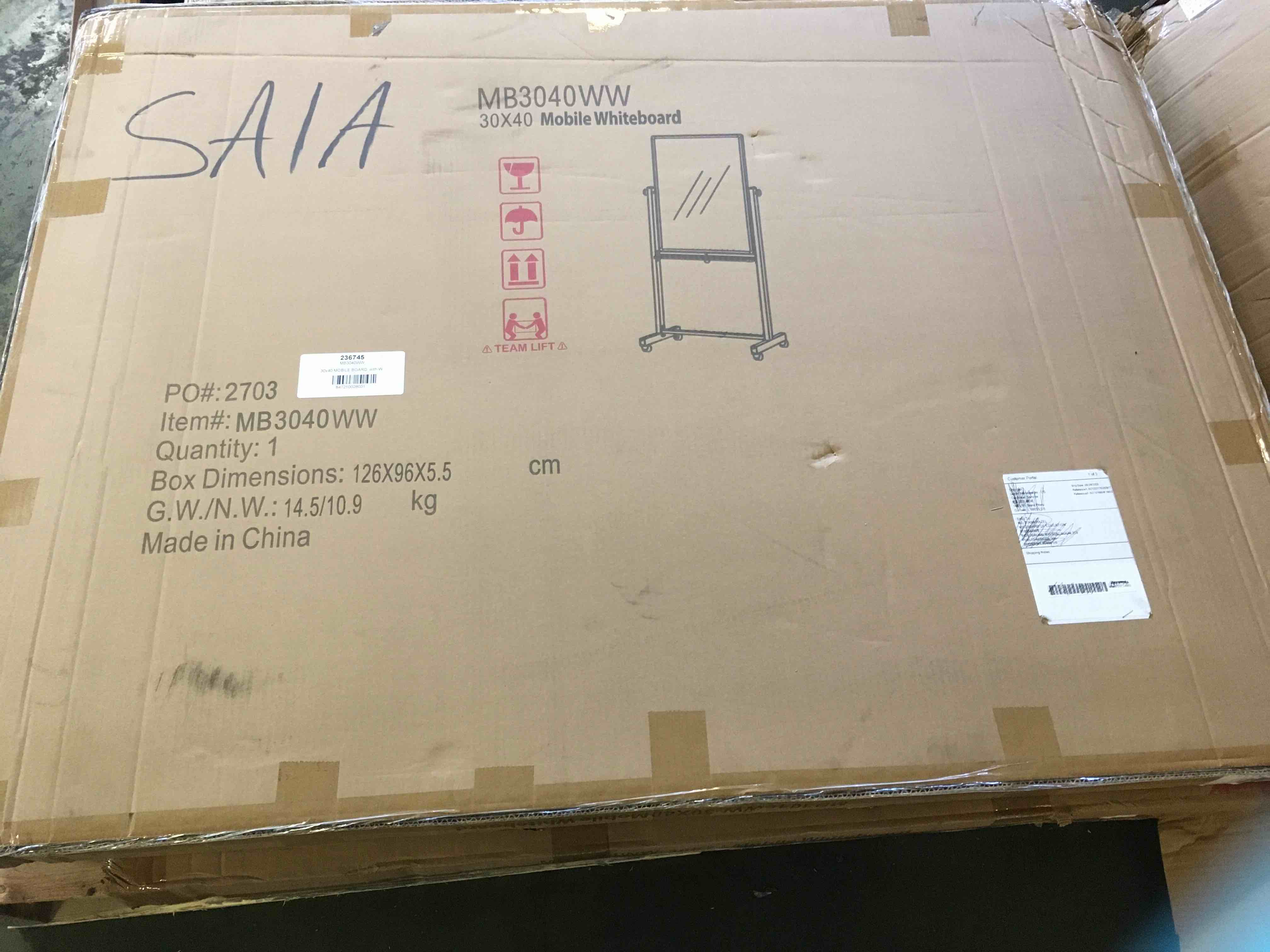 https://s3.amazonaws.com/lotting-images-prod/bidfta/RED5504090_1699904580198.jpeg