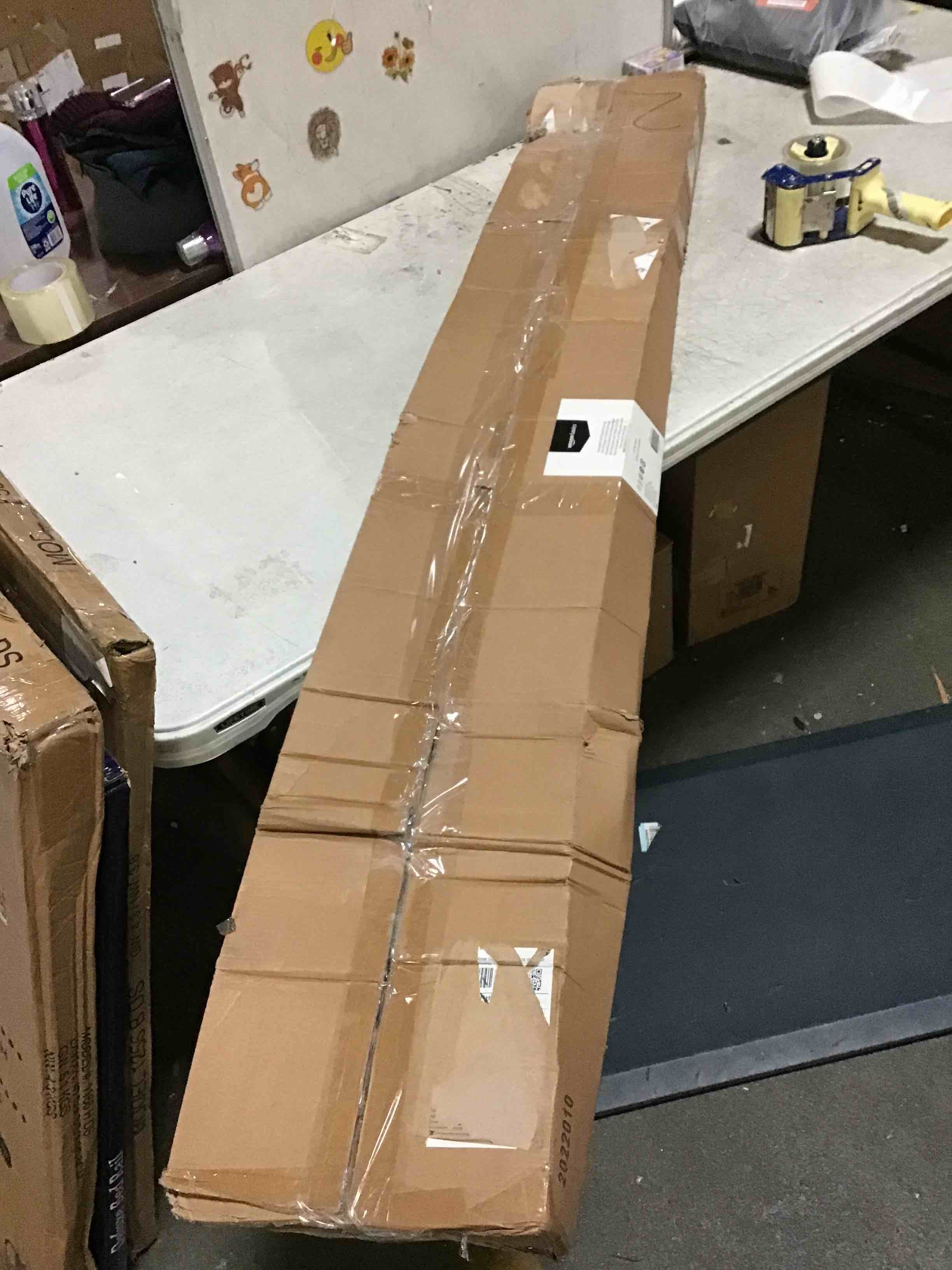 https://s3.amazonaws.com/lotting-images-prod/bidfta/RED5505603_1699994459417.jpeg