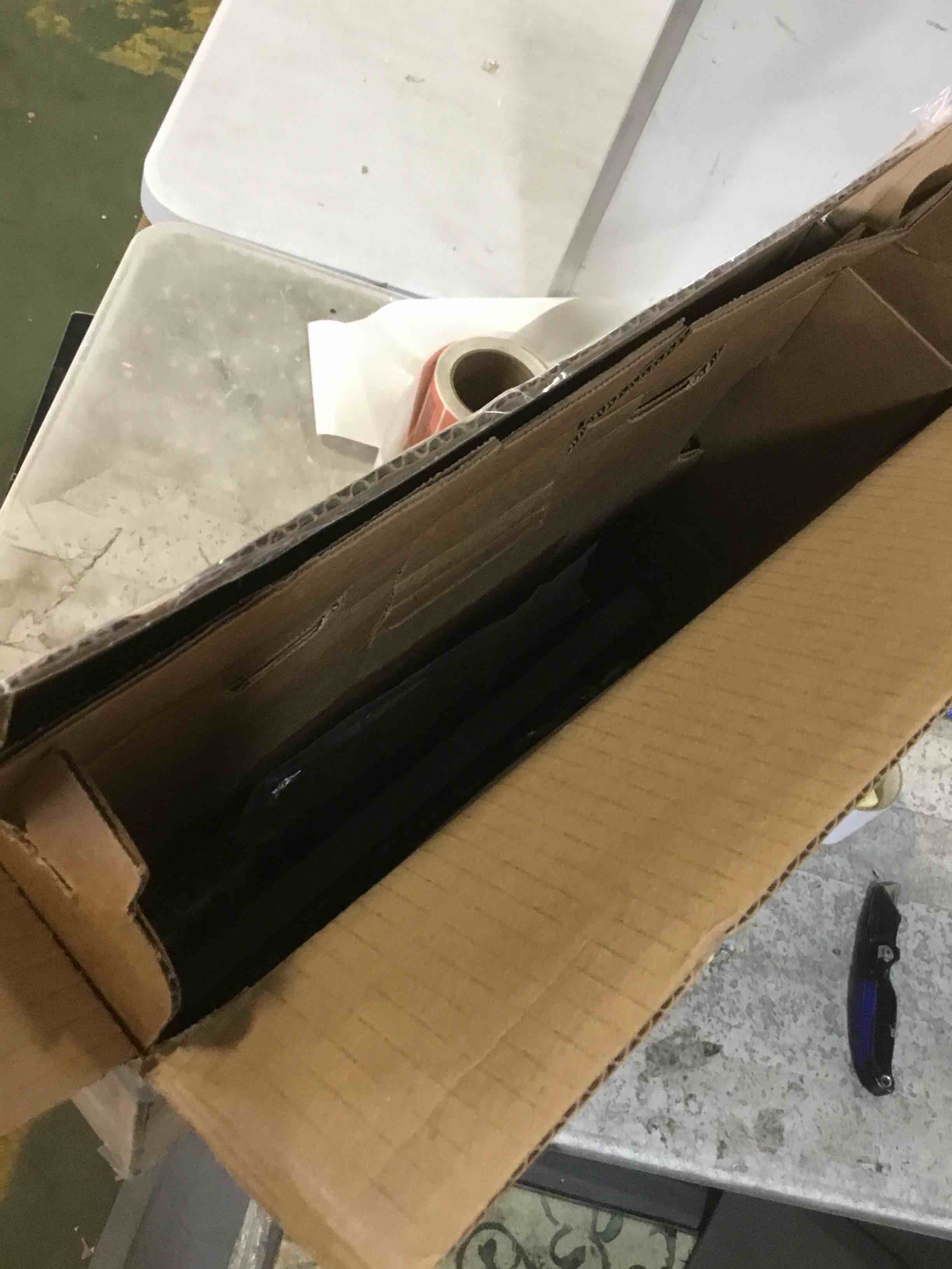 https://s3.amazonaws.com/lotting-images-prod/bidfta/RED5506406_1700500588338.jpeg