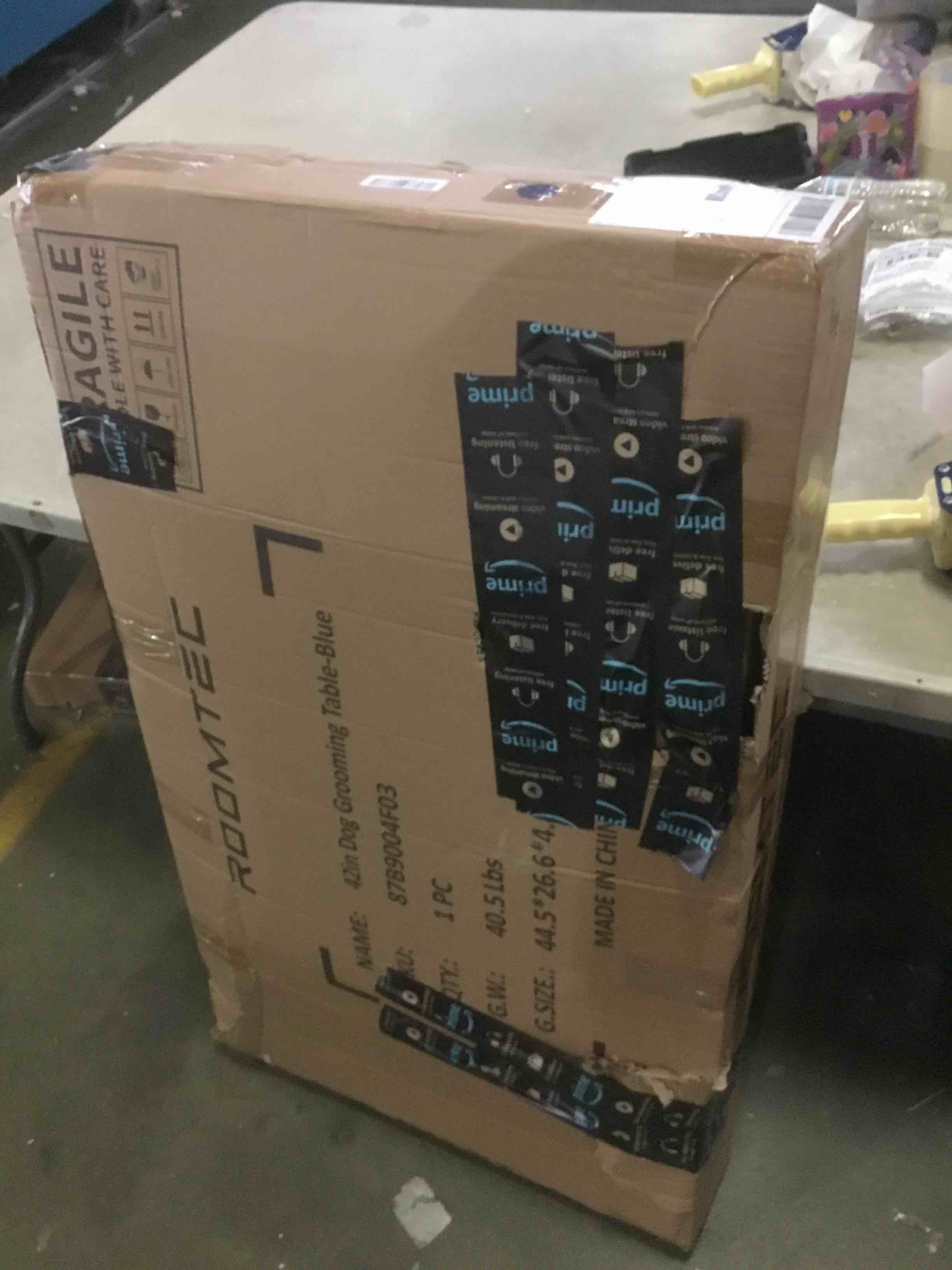 https://s3.amazonaws.com/lotting-images-prod/bidfta/RED5506824_1700679122996.jpeg