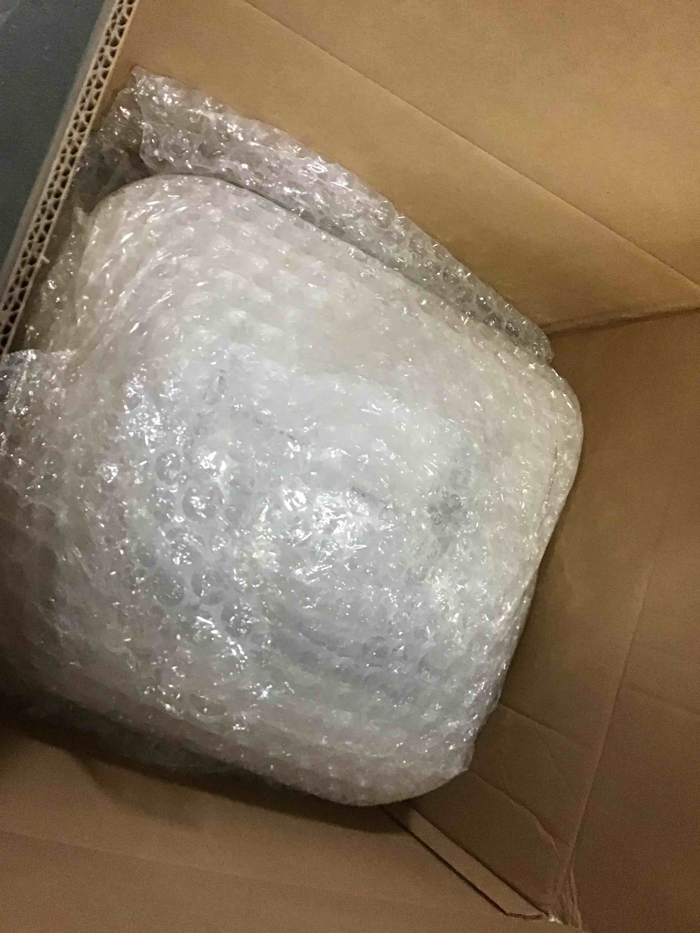 https://s3.amazonaws.com/lotting-images-prod/bidfta/RED5508291_1700670463490.jpeg