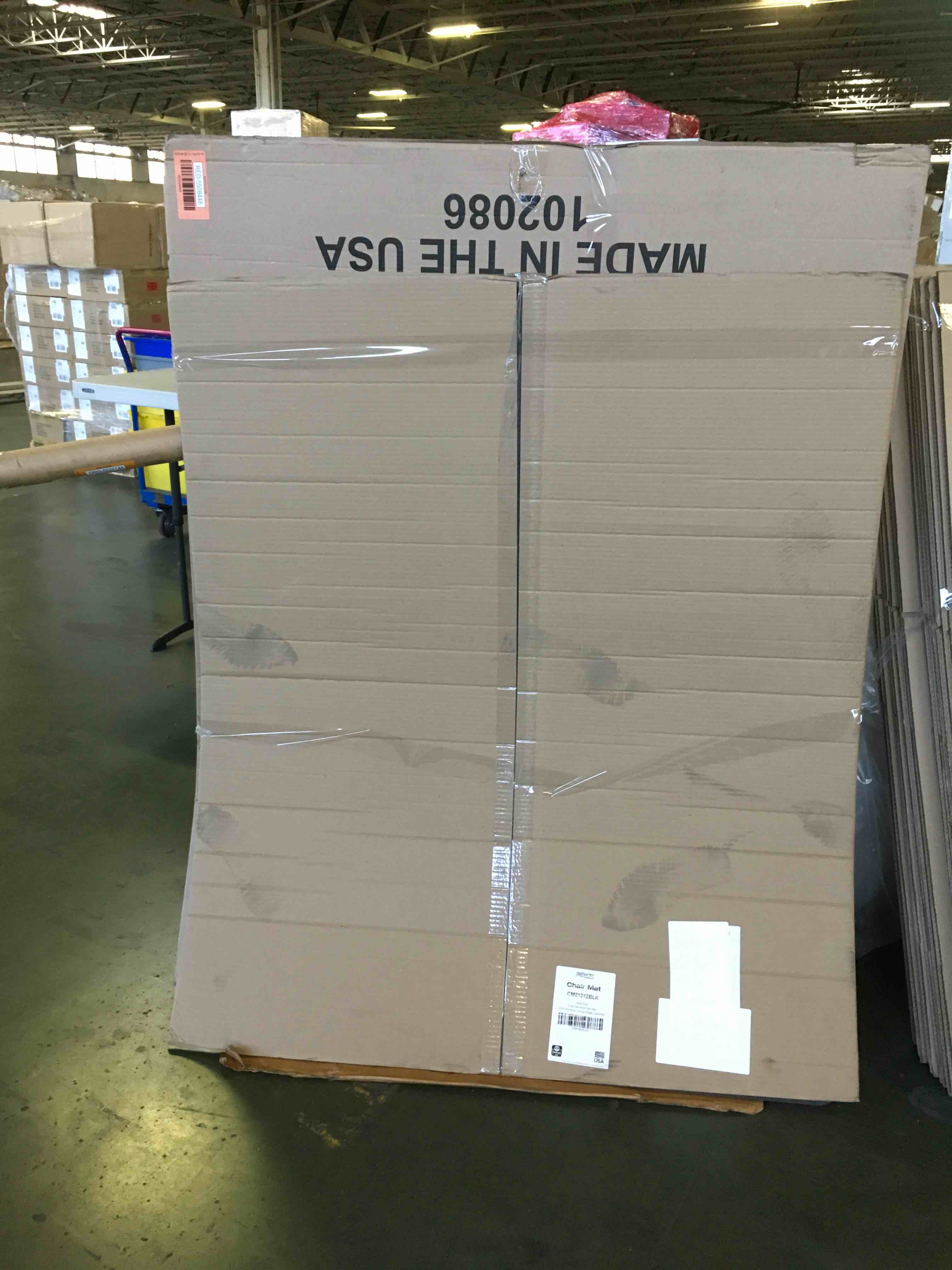 https://s3.amazonaws.com/lotting-images-prod/bidfta/RED5508448_1699904482601.jpeg