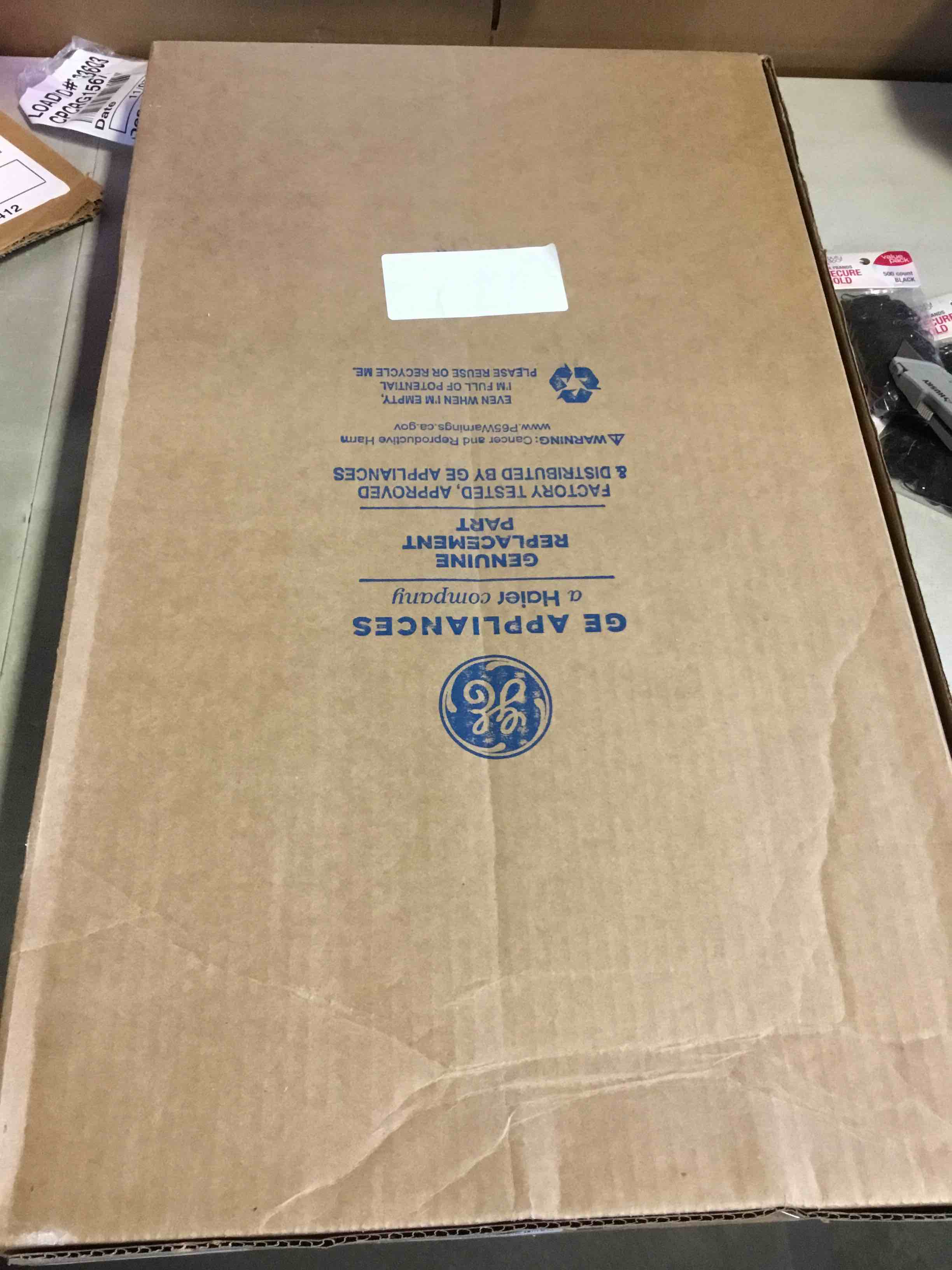 https://s3.amazonaws.com/lotting-images-prod/bidfta/RED5510707_1699903637521.jpeg