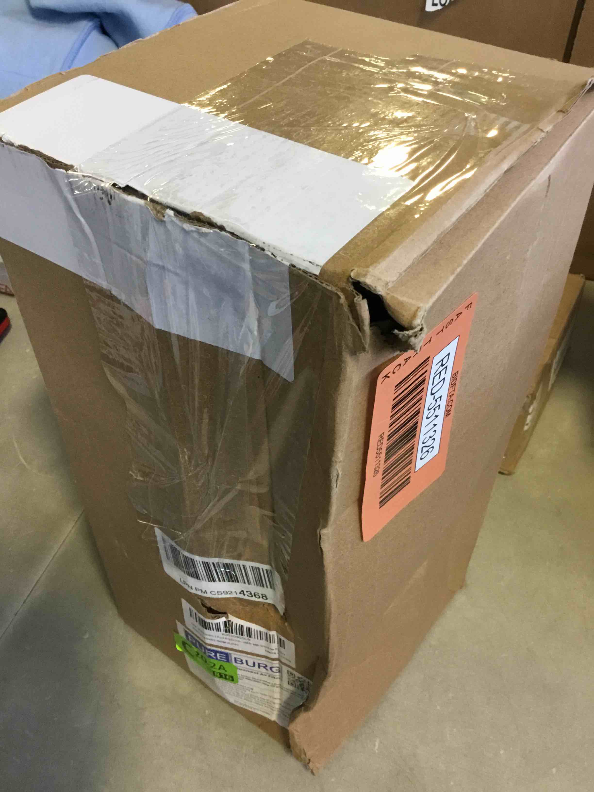https://s3.amazonaws.com/lotting-images-prod/bidfta/RED5511326_1700077858001.jpeg