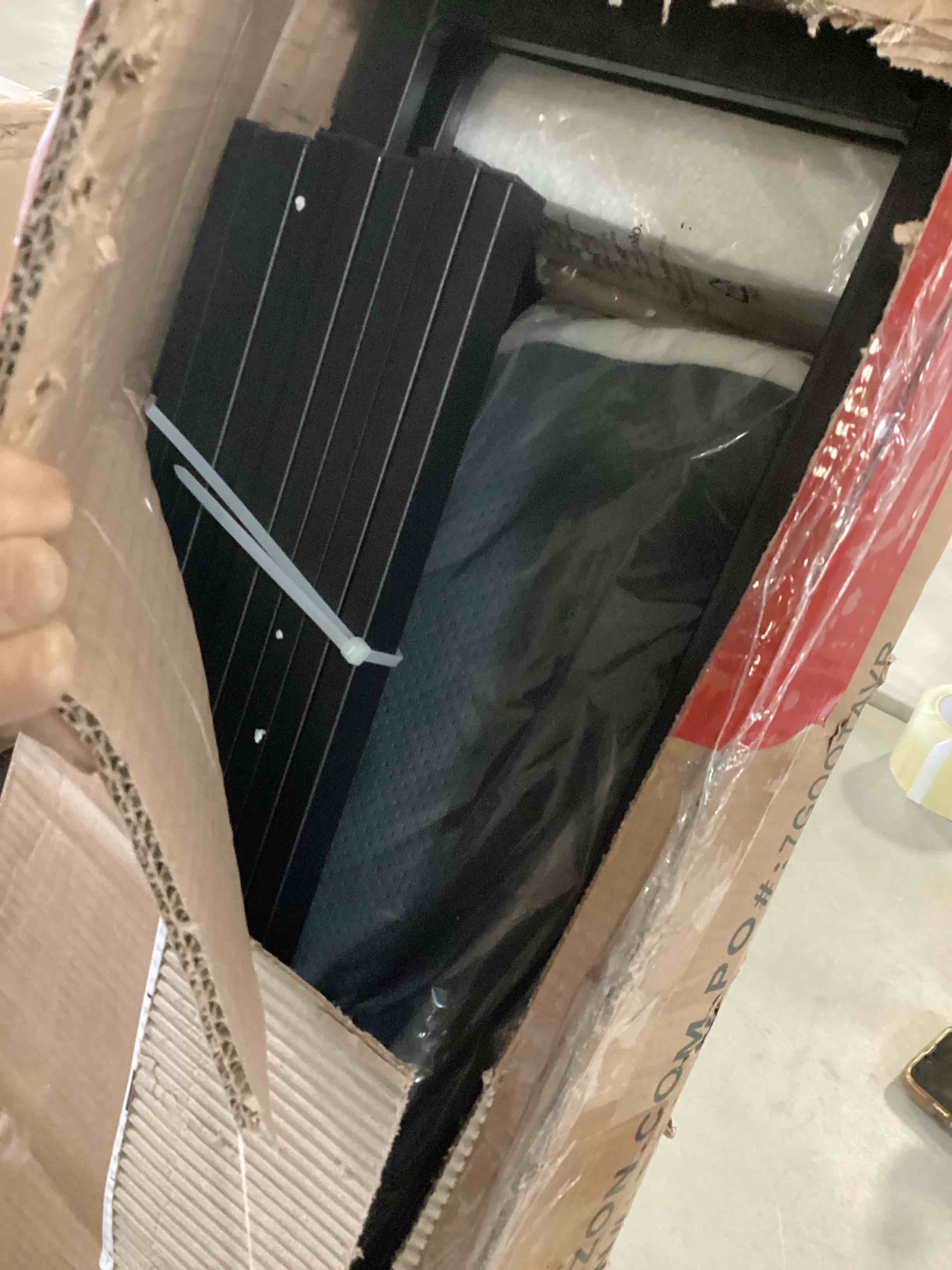 https://s3.amazonaws.com/lotting-images-prod/bidfta/RED5511738_1699983376334.jpeg