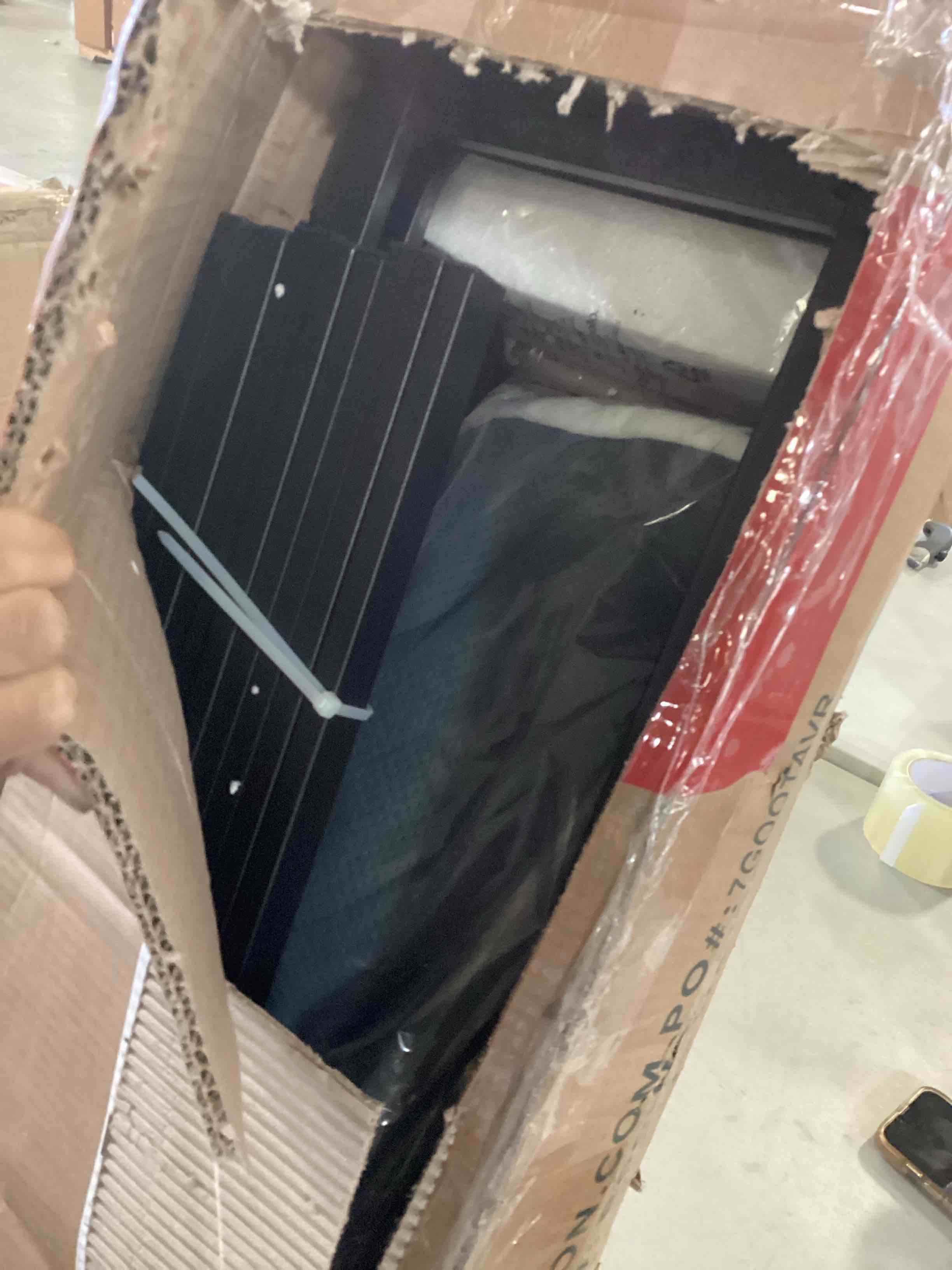 https://s3.amazonaws.com/lotting-images-prod/bidfta/RED5511738_1699983377675.jpeg